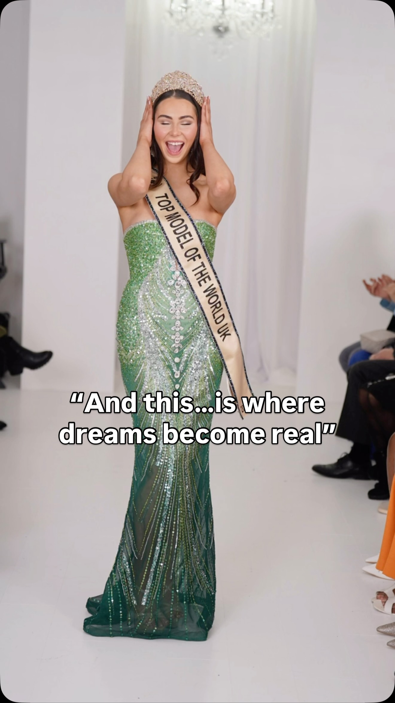 Behind every moment at TMWUK is hard work, courage and heart ✨
This isn’t just a competition, it’s confidence in all its beauty with a resilient vibe and sisterhood in motion 💃🏼
👑 Queen @miadaniellewilliams
🌎 system @wbotopmodel
🇬🇧 system @topmodeloftheworlduk
Applications at www.TopModeloftheWorlduk.co.uk
#topmodeloftheworlduk #model #pageant #casting #modeluk