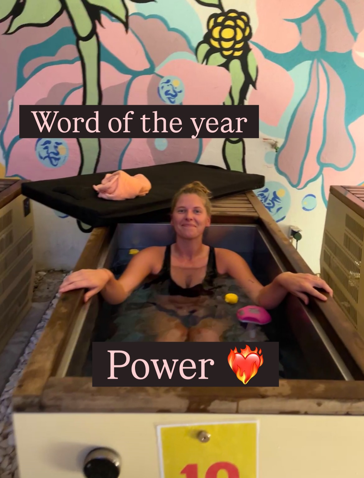 Word of the year = power ❤️🔥
Power shows up for me in a lot of places. Power to grow, to learn, to build, to connect.
How about you? What word do you want to lead your year? And how do you want to live it?
Share yours in the comments👇🏼