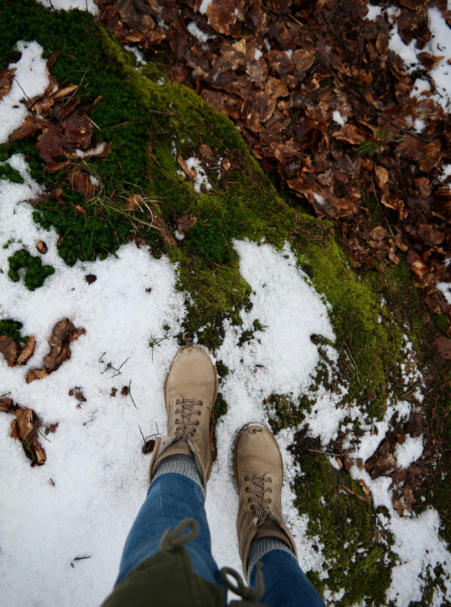 January puts a lot of pressure on us to feel motivated. New goals, fresh starts and big plans, all because the calendar has changed. However psychology actually suggests the opposite can be true - January often comes with lower energy, tighter finances and a bit of mental overload after December, so for many people it isn’t the best time to overhaul everything, and that’s completely normal.
If this month feels slower or heavier than social media makes it look, nothing is wrong with you. Progress doesn’t need a start date, and steady steps will always beat forced ones.
Progress doesn’t need to start on 1st January, it just needs to feel sustainable 🌱