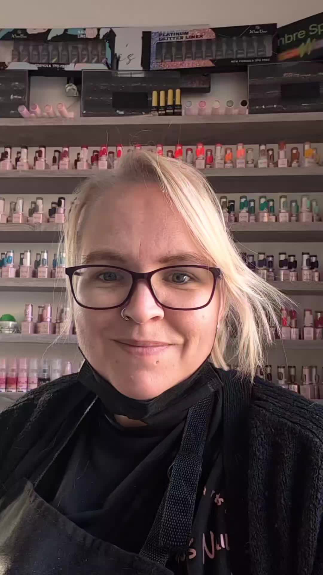 Today's Course in the Spotlight is UV Gel Extensions
Learn to create well structured extensions with Builder Gel and Hard Gel, as well as how do correctly identify which would suit your client best.
If you're interested in learning this or any other of my courses book easily on my website
www.nikisnails.co.uk
#nailcourses #naileducation #nailtraining #courseinthespotlight #gelextensions