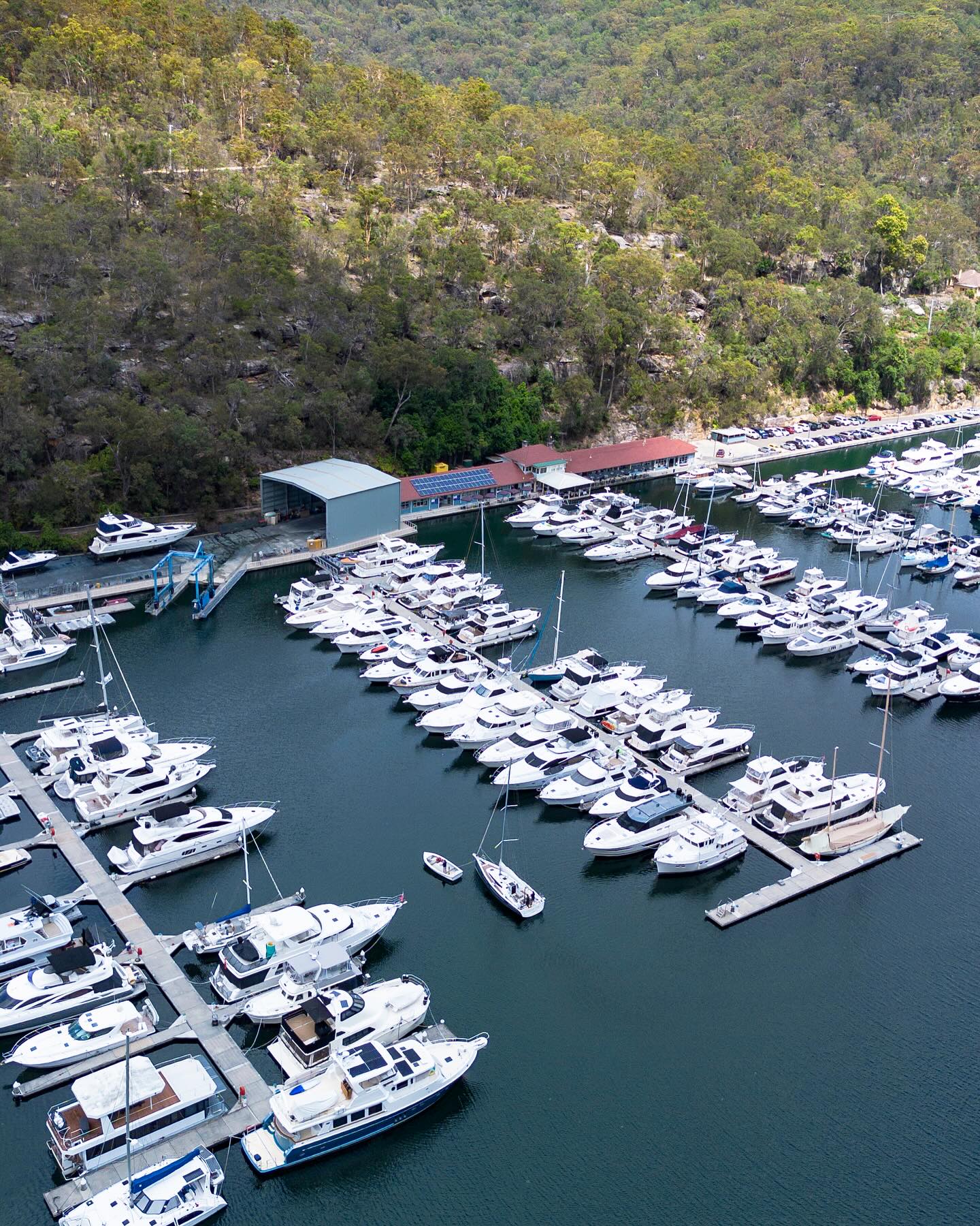 Doesn’t matter which angle you see it from — this marina oozes ✨
🤝 Community
⚓ Experienced service
🌊 Calm waters
Get amongst it and bring your boat to Sydney’s Boating Paradise 🚤☀️
#BoatingLife #SydneyMarina #BoatingParadise #MarinaLife #OnTheWater #BoatLifeAustralia #CalmWaters #CommunityVibes #CoastalLiving #SydneyBoats