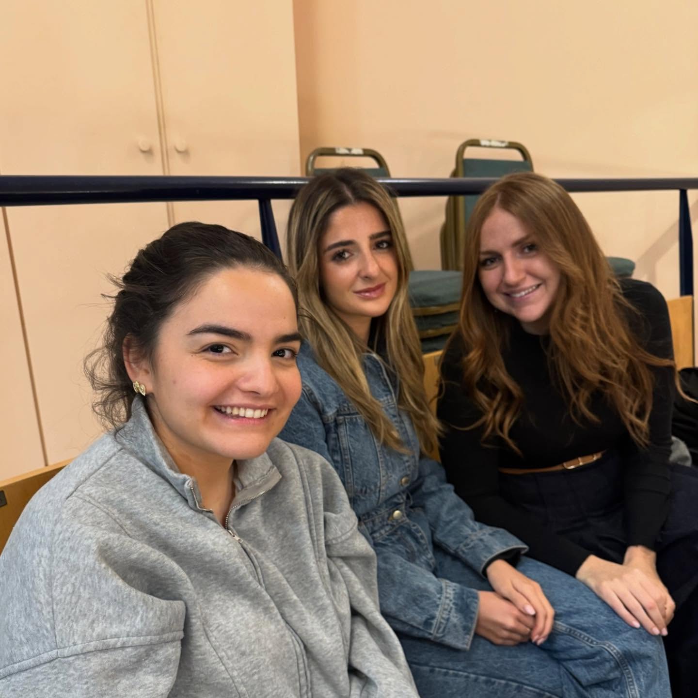 Réserve ton mardi soir prochain !
On a plus que jamais besoin de toi.
C’est le moment de montrer que l’on peut compter sur toi.
20-30 ans
Plus d’infos & inscriptions : olami-cadet-nation.fr