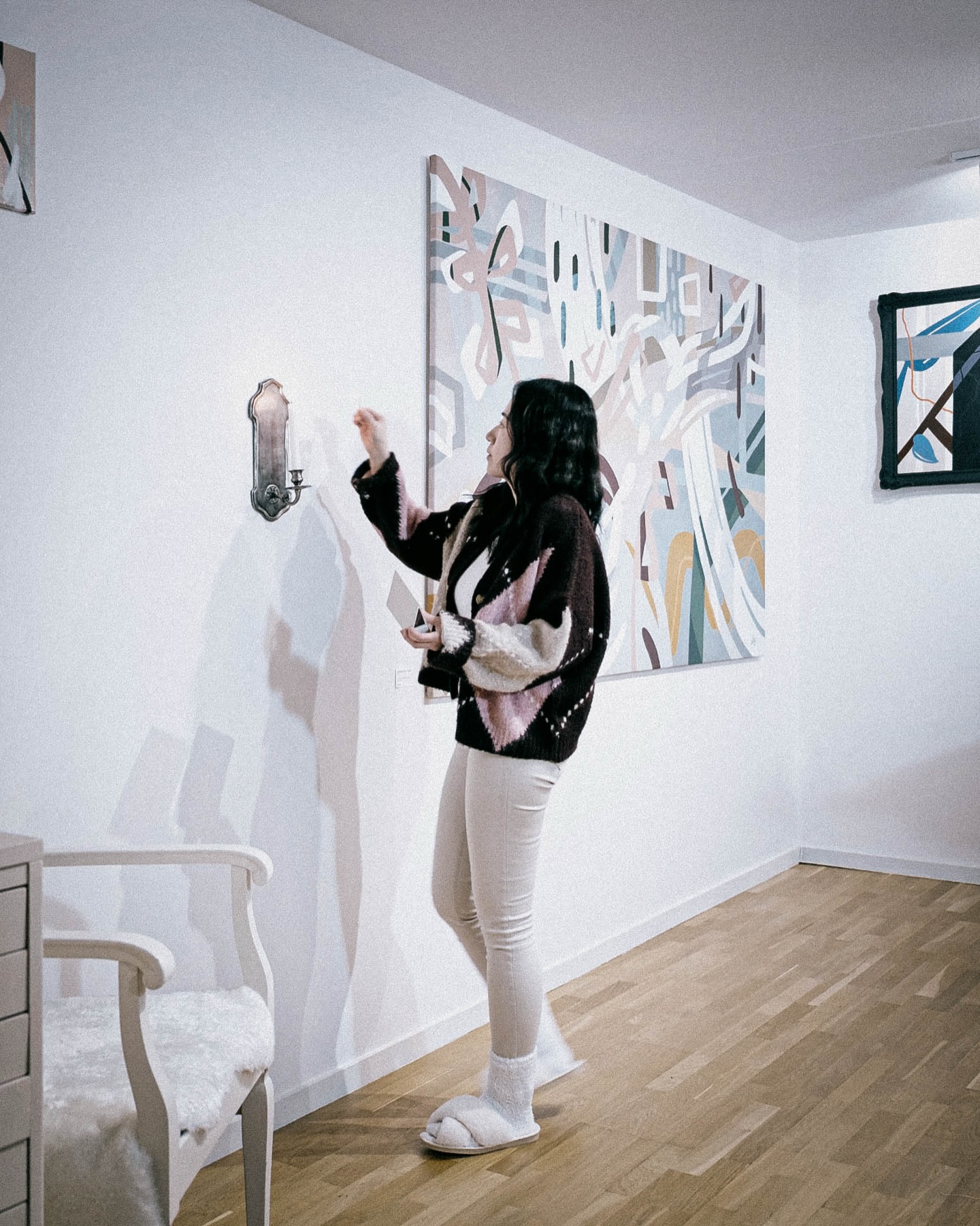 ❄️
Fragments of Winter Woods (2025-2026)
Acrylic on Raw Canvas, 200 × 140 cm
겨울숲의 조각들 (2025-2026)
생지에 아크릴, 200 × 140 cm
⠀
⠀
⠀
⠀
⠀
⠀
⠀
⠀
⠀
⠀
⠀
⠀
⠀
⠀
#originalart #abstractart #abstractpainting #abstractartist #artcollector #artcollection #contemporaryartist #abstrakt #abstraktkonst #konstinredning #artwall #walldecoration #koreanartist #koreanpainter #추상 #추상화 #추상화가 #suyeonseo_art #artistsuyeon