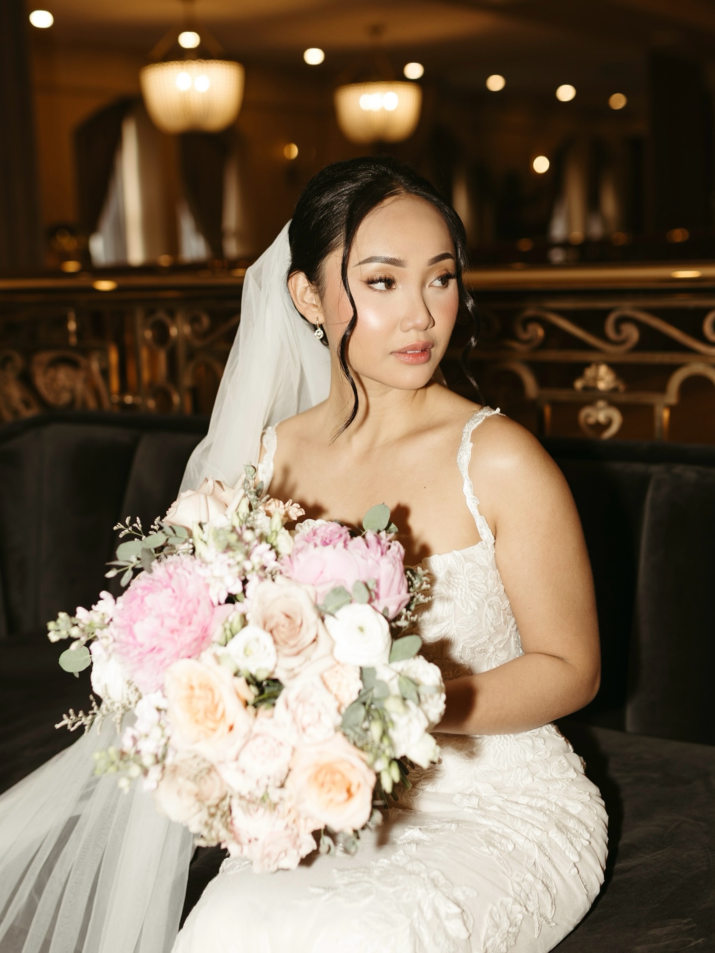 Prom. Debut. Uni. Bride 💍
Some glow-ups come full circle ✨
2026 wedding season is now limited
Book now at jelartistry.com