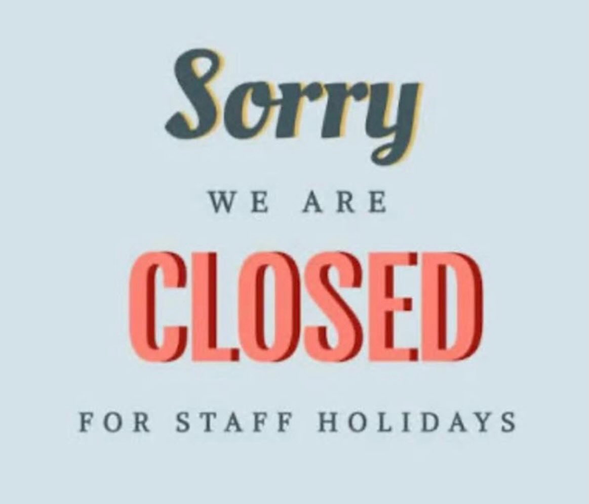After a busy day for Sarah today taking down all of the Christmas decorations, changing the window display and replying to all of the messages, we are now closed due to staff holidays until Thursday, when Sarah will be back with you again from 9am xxx
You can still contact us by DM or email to book an appointment ๐๐ป
#thebridalloungenewcastleunderlyme #staffholidays #sunshinenotsnow