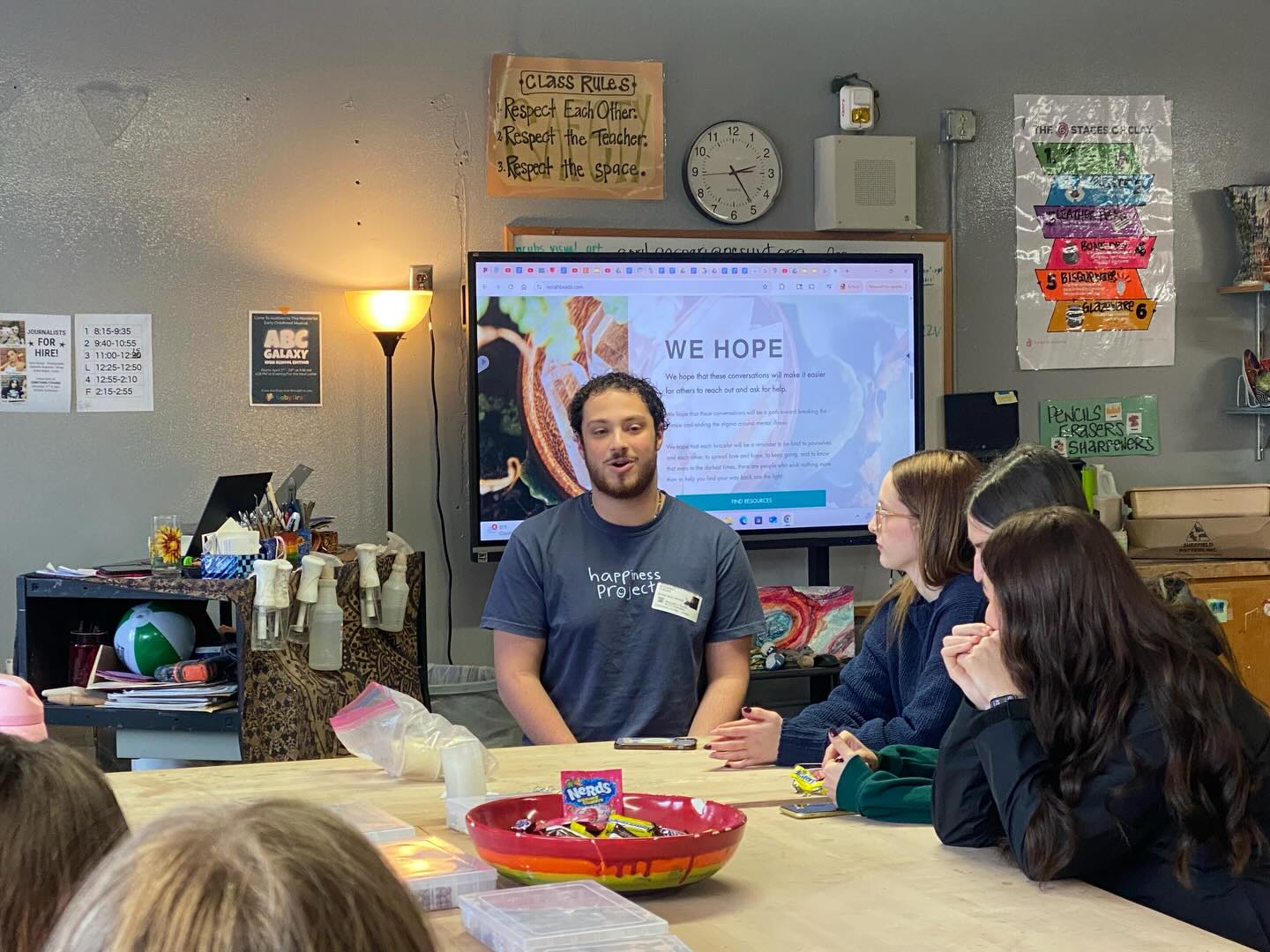 Today, we had our first NorahBeads meet up of the new year at NCUHS. I was excited to have a few alumni and graduates from Norah’s class join me today- @violet.hisman , @mbeaner85 , and @benfearino
Ben was one of our first recipients of the Norah Jones memorial scholarship in 2025, and he is currently pursuing studies for a career in mental health. Ben shared a little about himself and about the importance of just being your authentic self. ❤️