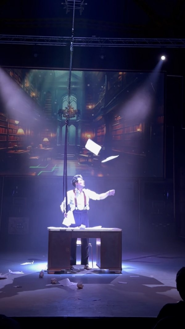 🍾🎉 2025 is done !
178 shows 🤸
17 cities 📍
4 country 🇨🇵 🇨🇦 🇨🇭 🇩🇪
@cirquededemain @theatre_aqp @circusmonti @cirkad.compagnie @winterspektakelhamburg
•
•
•
#asymmetricalstraps #show #straps #circus #circusaroundtheworld