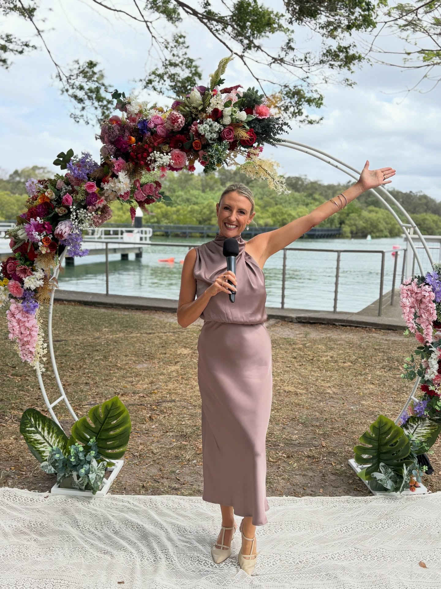✨ Tweed Wedding Trail – This Sunday! ✨
I’ll be part of the Tweed Wedding Trail this Sunday, 11th January, and I’d love to see you there 🤍
📍 Osteria, Casuarina
🕙 Doors open from 10am
Come say hi to me and meet so many amazing local wedding suppliers all in one place.
And to make it even better…
💥 $175 OFF my services
👉 when you book within 48 hours of the Wedding Trail
If you’re planning your big day, this is the perfect chance to get inspired, connect, and lock in something special ✨
See you Sunday! 💍🥂
#celebrant #osteria #tweedweddingtrail
