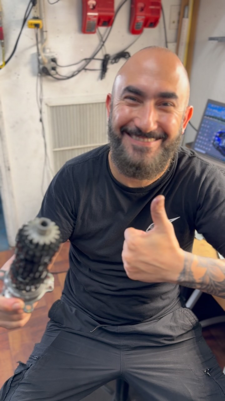 • Shop shenanigans
•
•
•
#motorcycle #sportbike #mechanic #bikelife #gearheads #yamaha #suzuki #performance #racing #track #bike #foryou #2wheelsheaven