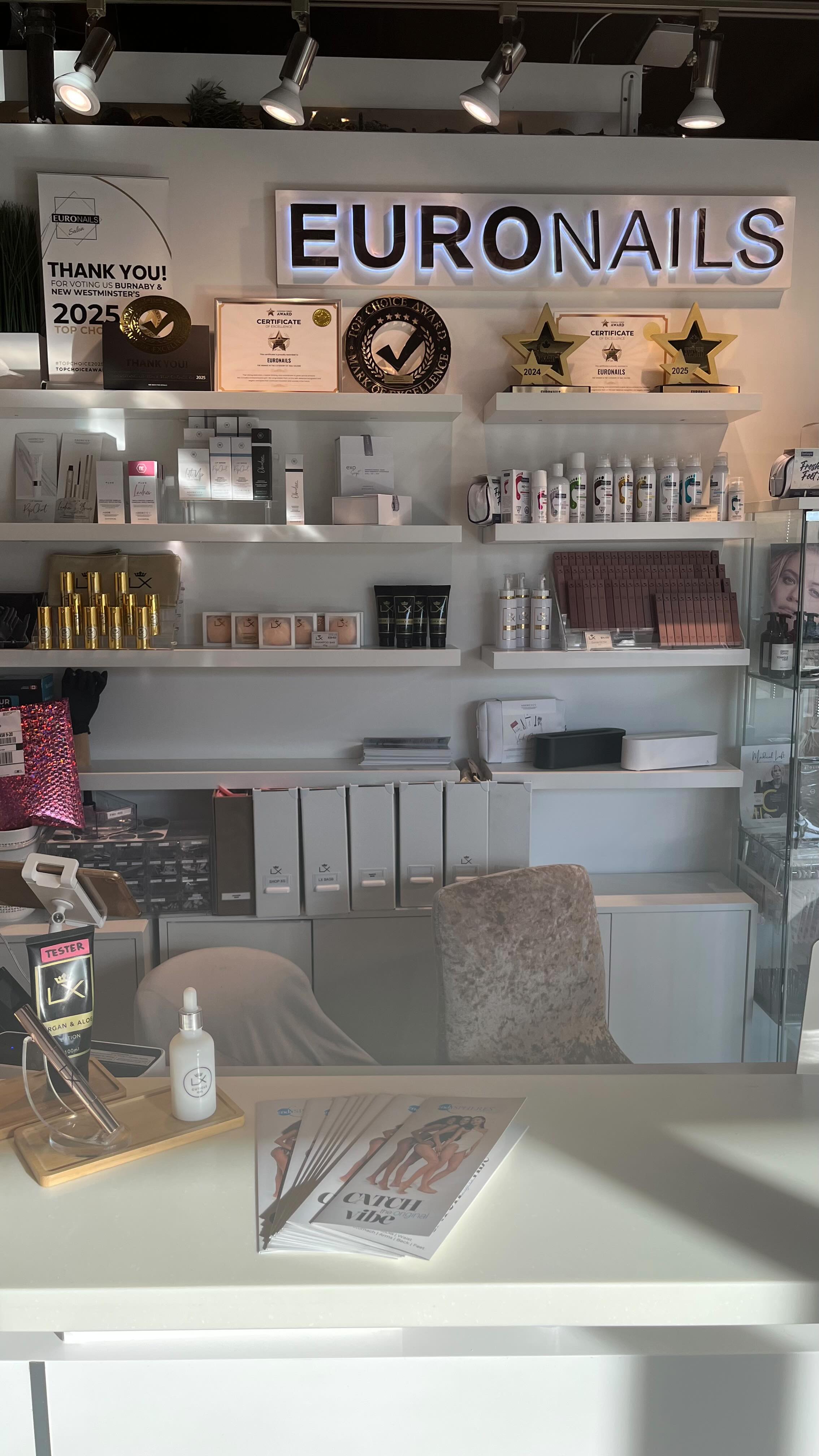 There are things you simply can’t put a price on. 🌟
Feeling confident, cared for, and beautiful is truly priceless.
To book your appointment — call us or send us a DM. 💖#euronails #vancouver #russianmanicurevancouver #canadianchoiceaward2024 #manicurevancouver