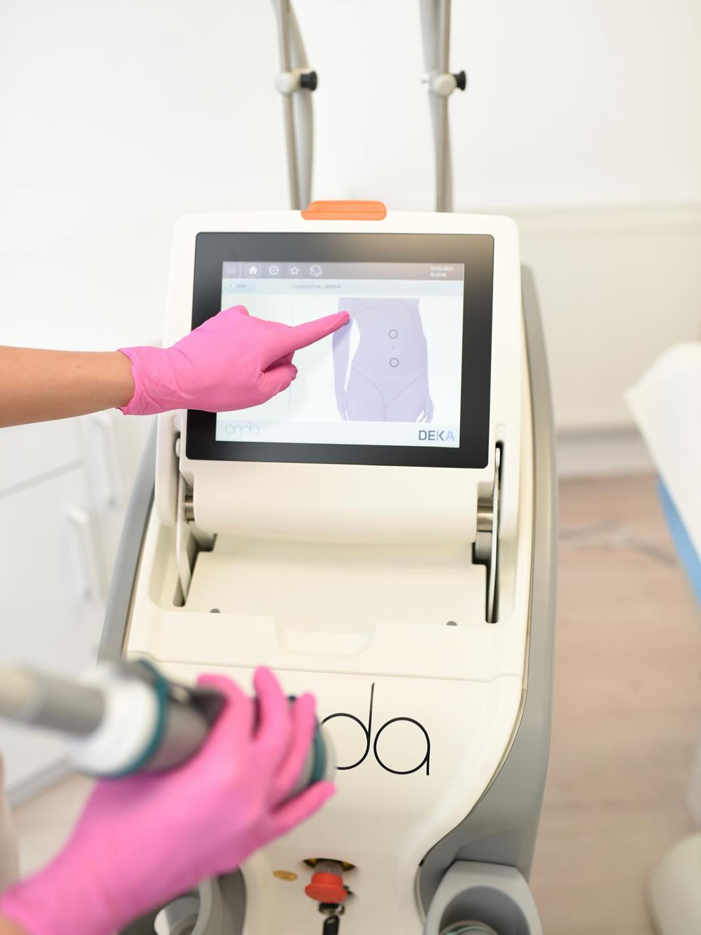 Styczeń to idealny moment, aby zadbać o sylwetkę.✨
ON⭐️A to nowoczesny zabieg, który:
✔️ redukuje tkankę tłuszczową,
✔️ wygładza i zagęszcza skórę,
✔️ modeluje sylwetkę.
Pakiety zabiegowe:
✨Seria 4 zabiegów, na dwie okolice (np. Brzuch i boczki) + 1 zabieg gratis - 4000zł
✨Seria 4 zabiegów, na jedną okolicę + 1 zabieg gratis - 2800zł
Nowy rok = nowa motywacja 💫
Zacznij działać już teraz 🤍
Zapraszamy 🤍
📞693-101-233