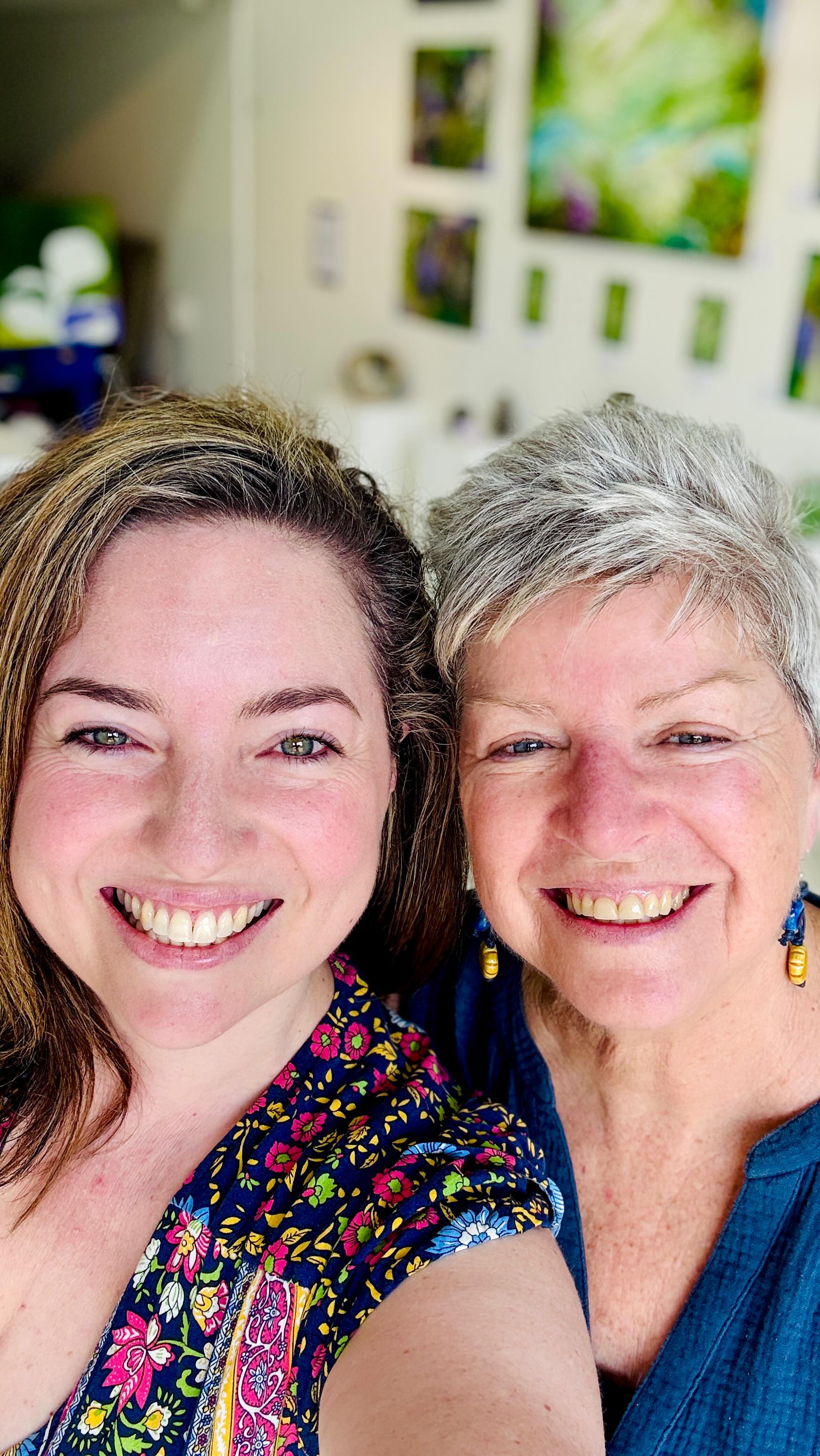 Happy Friday from us everyone! 👋😍
Hope you have a wonderful weekend and get to enjoy some creativity, relaxation or fun of some kind - hopefully all three! 🌿🎨🌻
Gillian @thecreativepilgrim is in the gallery manning our exhibition “Earth Connections” tomorrow (Saturday) from 10am - 1pm, so if you’re in the Noosa area pop in and say hello. There’s such a lovely selection of artwork on display to enjoy.
Location is:
Dianne McInerney Art Gallery
Unit 6/33 Gateway Drive
Noosaville
#sunshinecoastart #sunshinecoastartist #noosaliving