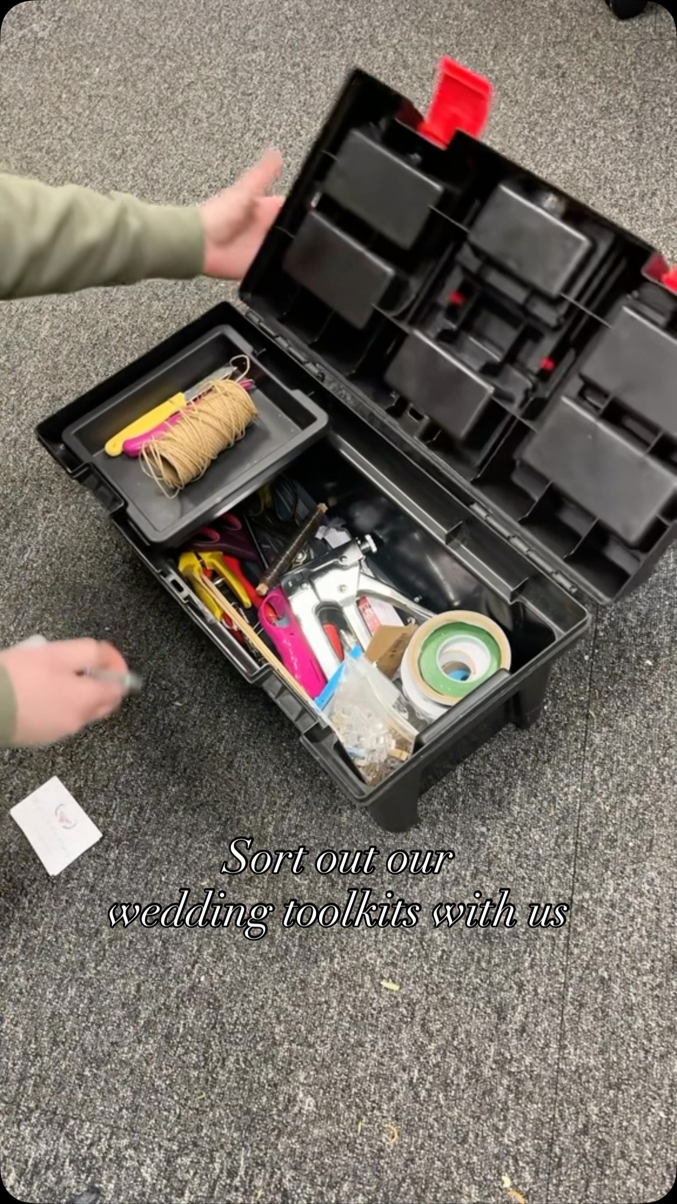 🌿 WEDDING TOOLKIT 🌿
POV: you finally open your wedding day toolkits… and it’s ✨ABSOLUTE CHAOS✨
Ribbon offcuts, dried leaves, cable ties from 2022… honestly, we really need to take a pop-up bin with us to future events 😅
But these little kits do go with us to every single wedding & they save the day more times than we can count 🤍
If you’re a wedding supplier - let us know what’s in YOUR TOOLKIT below please…
Or If you’d like the full list of what’s inside OUR wedding day toolkit, comment TOOLKIT below and we’ll send it to you via DM 💌
#WeddingStylist #WeddingDayEssentials #BehindTheScenes #WeddingSetup #StyledWedding