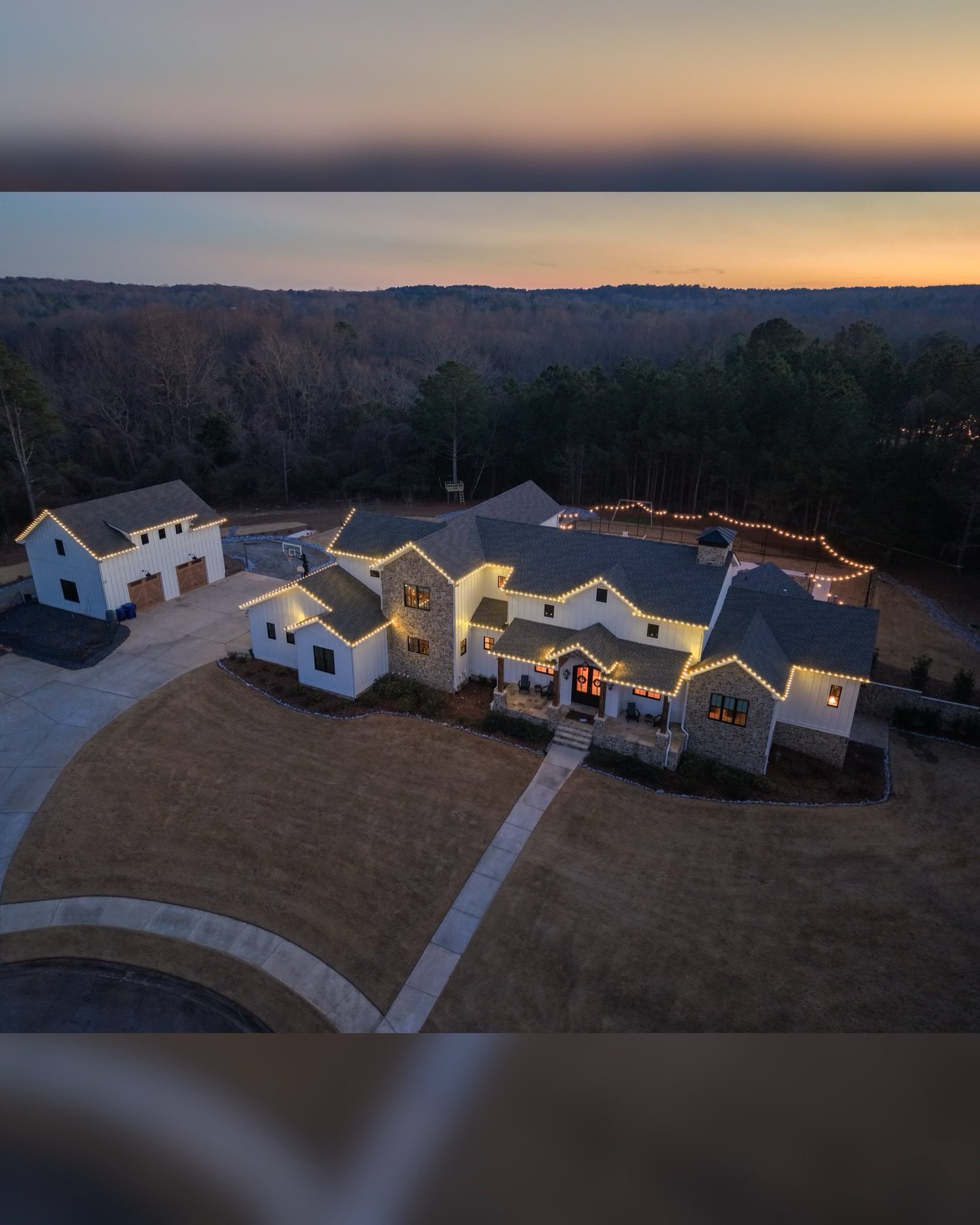 🏡 A finished home, built with intention.
This custom home is the result of thoughtful design, quality craftsmanship, and a clear vision carried through from start to finish. From the details you see to the ones you don’t, every element was built with care.
If this home inspires you, let’s start planning the one that’s meant for you. 📩
#LakeOconeeBuilder #RightAngleConstruction #LakeOconeeCustomHomes #BuildWithRightAngle #LakeOconeeLiving CraftsmanshipMatters LuxuryHomesLakeOconee GreensboroGAHomes LakeOconeeLifestyle CustomHomeBuilderGA