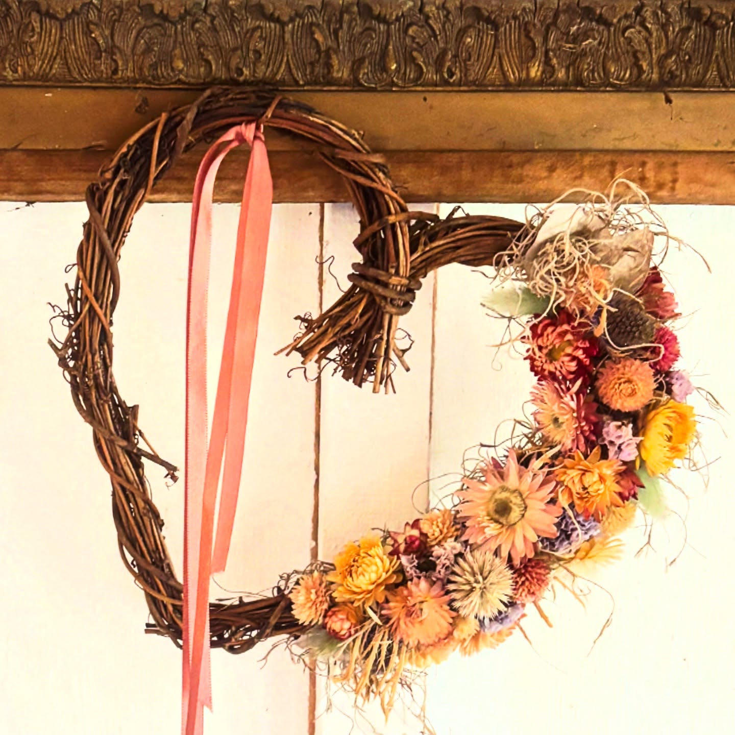 Another floral way to convey love, gratitude, appreciation, friendship and care.
Available now while supplies last then made to order. Preorder soon if you need it by 2/14. Visit the website->Wreaths to place an order or message me here.
These are everlasting, dried designs made to be enjoyed for years to come.