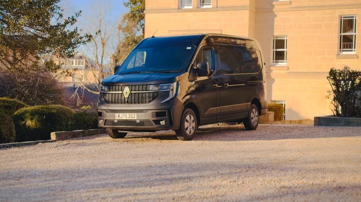 🚐 New Year, New Van — 2026 🚐
Good morning! We are officially back… and what a very cold start it is 🥶❄️
We’re super excited to have our brand new Renault Master out on the road today 🛣️ This is a huge moment for the business and a big step forward for the garden side of what we do 🌳💪 (although it will definitely be earning its keep across the rest of the business too!).
She’s an absolute beauty. Next job: getting it fully signed, written, and marked as ours ✍️
For now, we’re enjoying that new van smell and the heaters doing their thing in this weather 😂🔥
Here’s to growth, fresh starts, and a busy year ahead 🙌
#NewYearNewVan #2026 #BusinessGrowth #RenaultMaster #OnTheRoad GardenBusiness SmallBusinessUK HardWorkPaysOff ColdStart WinterWork NewBeginnings