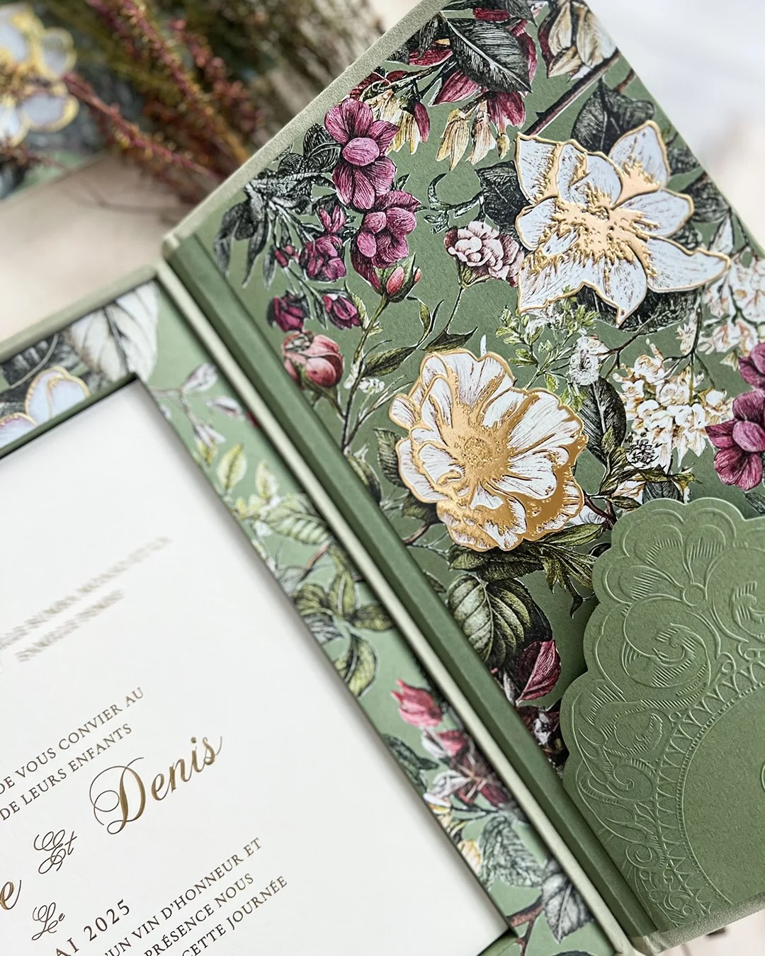 For the 2026 bride who believes every detail should tell a story. 💌
Sage suede, floral linings, and a golden crest, this isn’t just an invitation. It’s a keepsake.
Ready to design yours? Enquire via the link in bio.
#TCCBrides #africanweddings #ModernHeirloom #LuxuryInvites BridalDetails WeddingStationer