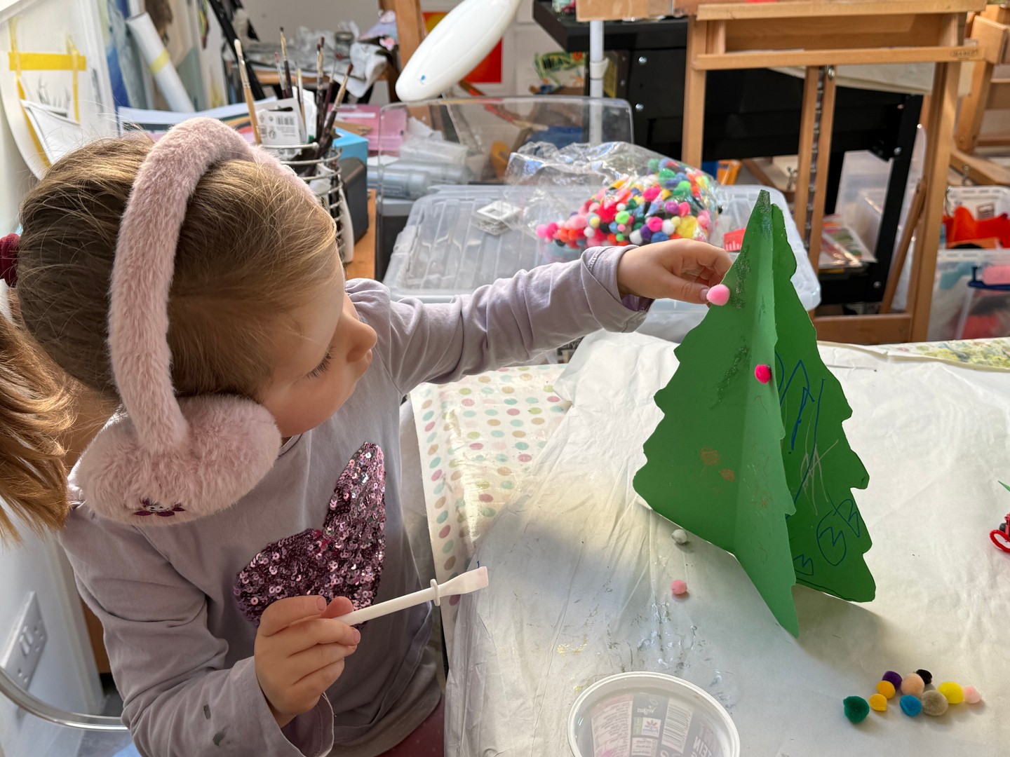 January News from the Studio newsletter out now. Please feel free to DM me if you want to read it and/or subscribe.
Wishing you a Happy, Healthy, Peaceful and Creative New Year. To get a full Feb Art Camp program delivered to you via DM comment:
Half Term Art Camps
Any problems please DM me directly