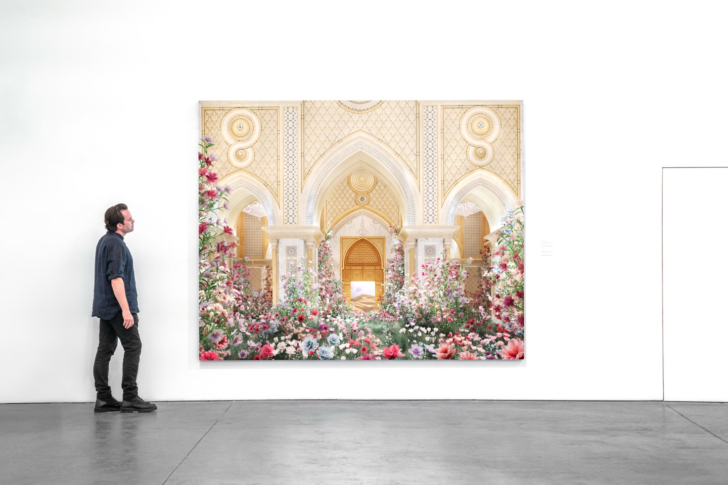 'Heartbeats' is a motion-video artwork set in the grand entrance hall of Qasr Al Watan in Abu Dhabi.
This work transforms soaring arches and marble geometry into a living passage, where architectural splendour meets the quiet persistence of nature.
'Heartbeats' is displayed on a 3 x 2.4 meter digital canvas by @thisisventana and is currently on display in the exhibition by @ryan.koopmans & @alice.wexell at @leilahellergallery location in Dubai at @alserkalavenue