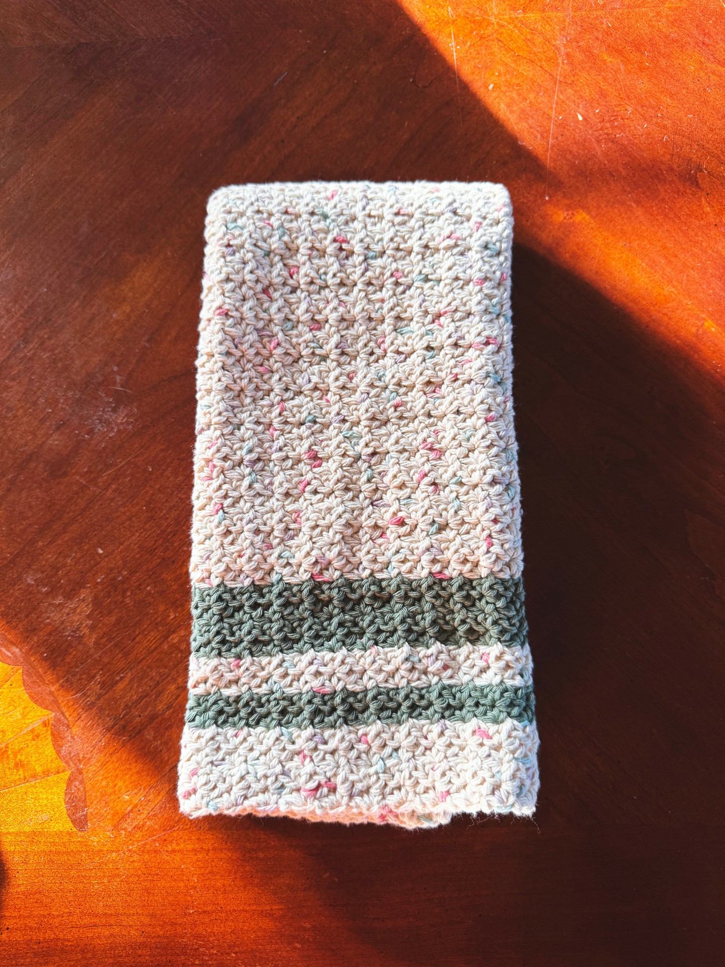 Happy New Year! 🎉I can't believe it is already 2026! To start the year off, I decide to start working through my extensive, crafty work in progress pile. The first project to be completed this year is a kitchen hand towel I started way back when I first move to NY in 2021. It has taken nearly five years, but it's finally done! Whoohoo!
You can read about this absolutely thrilling story on my blog 🎶 link in bio 🎶
*
*
*
*
*
#womanownedbusiness #shopsmallbusiness #giftforher #handmadegifts #handmade #ArtisanAdventures #CraftyCreations #HandmadeHeirlooms #ArtisanMagic #CreativeCraftsmanship #CraftingCommunity #HandmadeHappiness #CraftyCorner #CraftingTime #YarnYard