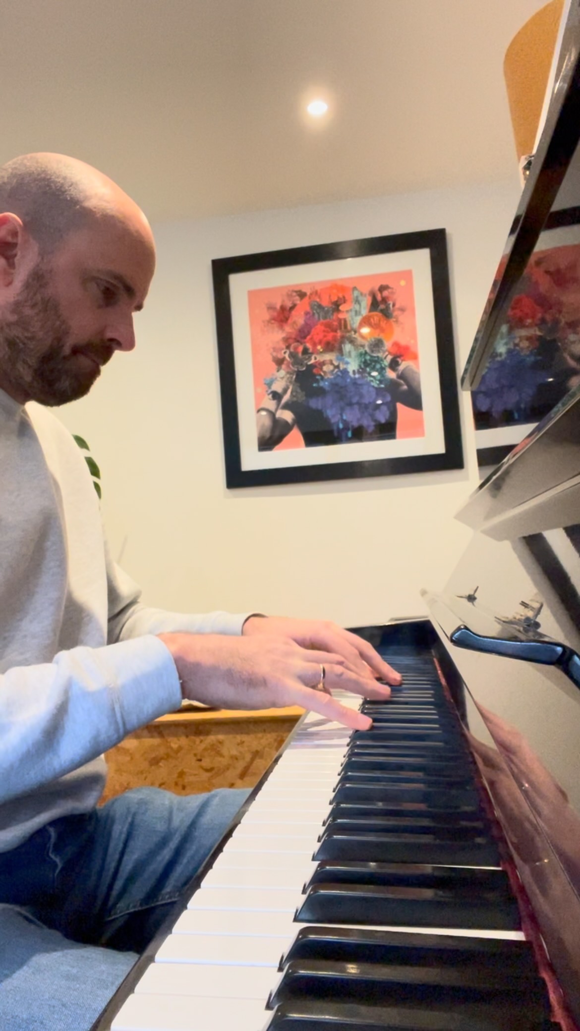 Happy Friday all. My take on a few Gene Harris intros - have always found him an exciting player. #Blues #bluespiano #geneharris #piano #solopiano