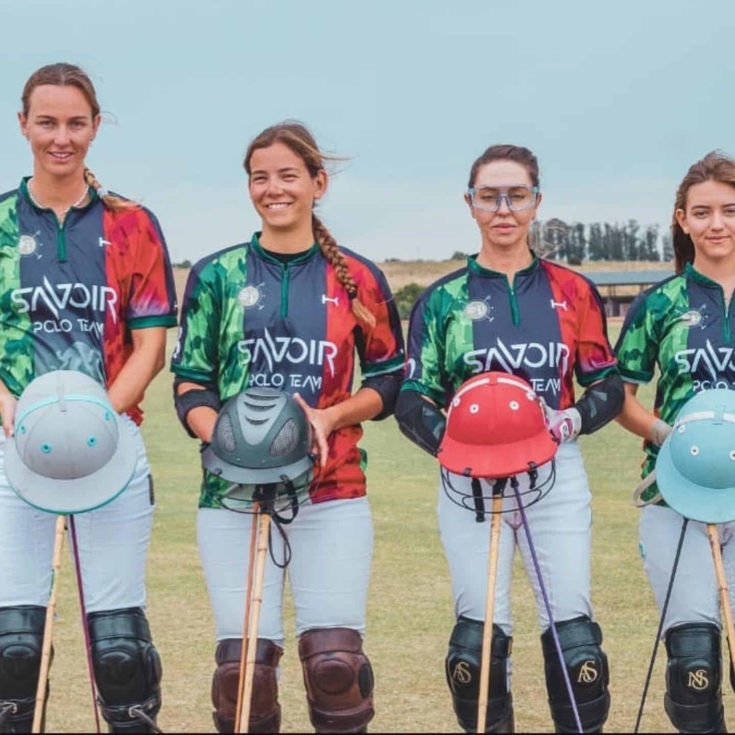 Este Jueves 8/1/2026 la final de polo femenino en uruguay
Se enfrentaran @elrincondepolo y @stirlingpolo.
Jueves 8 final de polo femenino en uruguay se enfrentaran @elrincondepolo y @stirlingpolo#siemprepolo
#somospolo
#veniaverpolo
#vivielpolo
#revistapololive