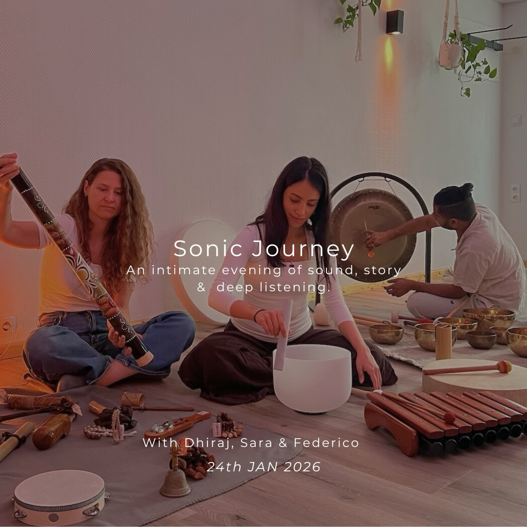 This Sonic Journey with @cozmic.sound @soundhealingberlin & @federicosoggiaa is for you if you’re craving a quiet pause from the inner noise, feel drawn to sound as a doorway to deep relaxation and altered states, and prefer immersive, wordless experiences that let you feel rather than think.
When? 24 January 2026
Where? Yogicescape Friedrichshain
How to book? LINK IN BIO 🙏
#soundhealing #soundbath #gongbath #yogastudio #yogicescape
