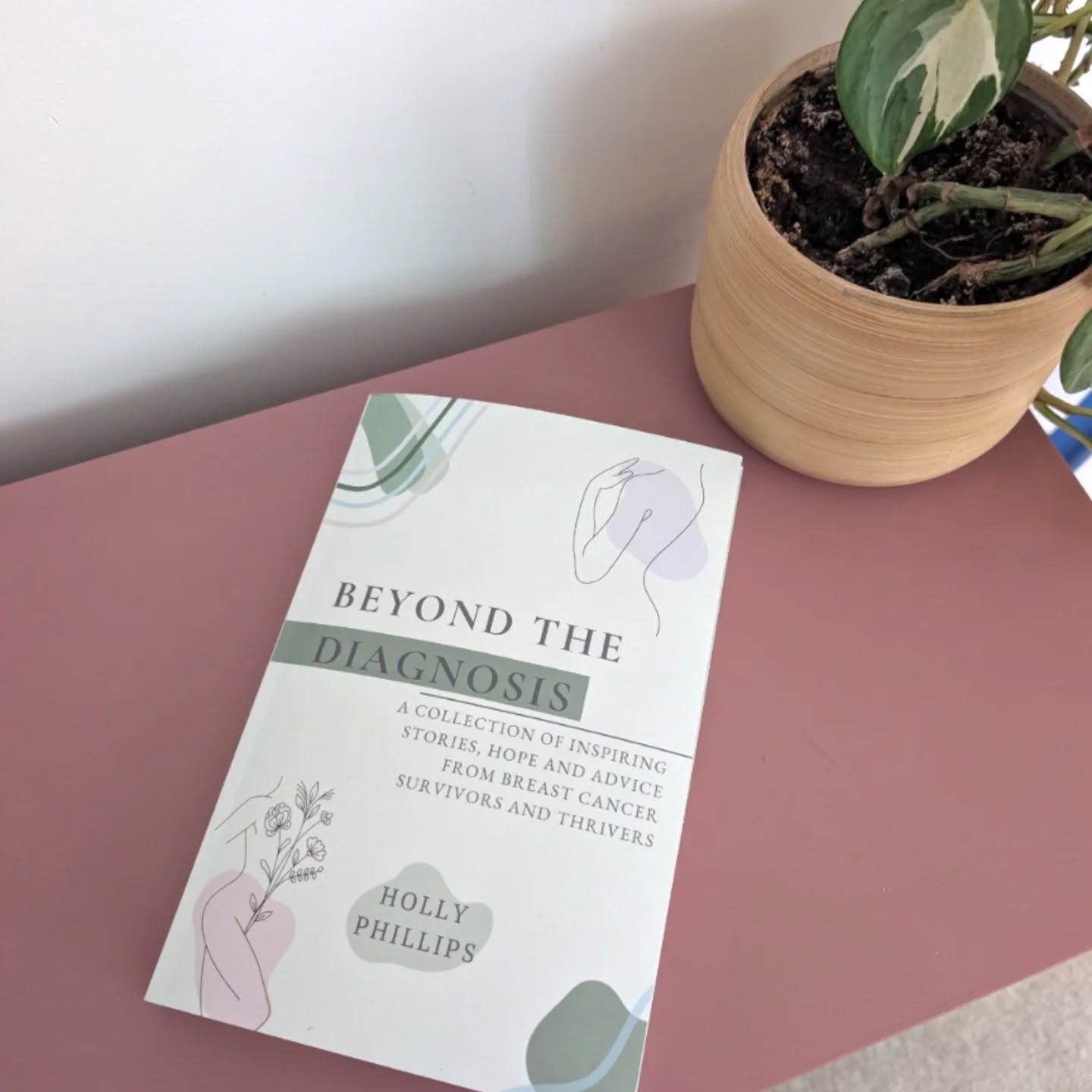 ✨ I have had quite a few new followers recently so I wanted to share what my book is all about! ✨
This book was written for anyone who’s heard the words “you have breast cancer” — and for the people who love and support them.
Beyond the Diagnosis is a collection of real stories from women who have faced breast cancer — both primary and secondary — and found ways to live full, meaningful lives beyond it. Inside these pages, you’ll find honesty, hope, laughter, and reassurance from women who truly understand.
It’s not a medical textbook. It’s a companion. 💕
A place to feel less alone, to learn from others who’ve been there, and to be reminded that there is life, joy, and strength beyond cancer.
✨ Includes real stories, practical tips, signs & symptoms, a glossary, and space to write your own story.
🎗️ 50% of each book sold is donated to Breast Cancer Now.
Beyond the Diagnosis — real stories, real strength, real hope.
🔗 Link in bio