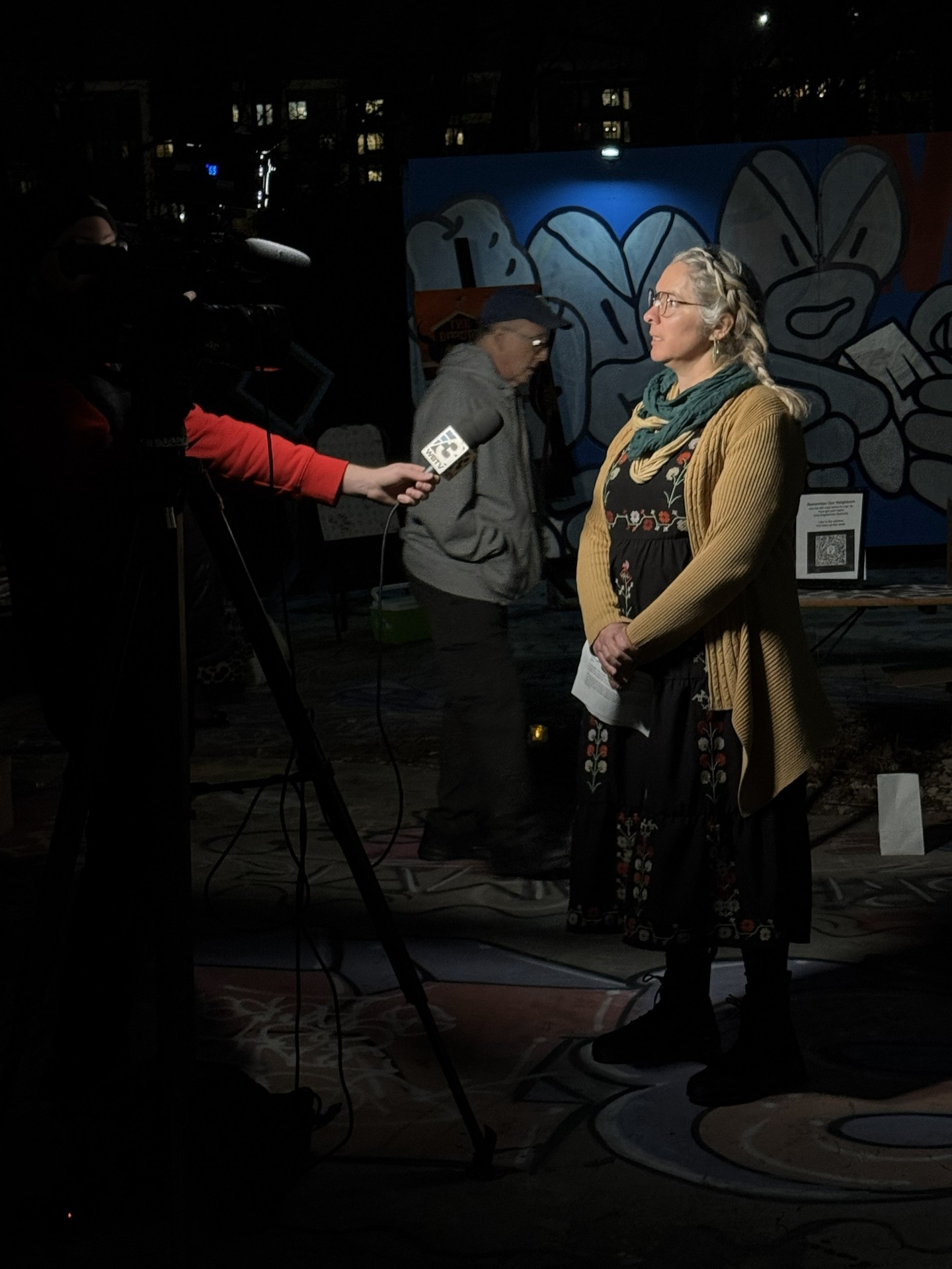 During the vigil, our pastor, Helms Jarrell, reflected on Epiphany, a sacred story shaped by empire, fear, and deception, and by the moment when truth breaks forth.
Truth that exposes lies.
Truth that restores direction and community.
Truth that stirs people to care for one another and to resist systems built on separation and violence.
As we gathered, that truth was spoken aloud in our city, grounding the night in reverence, remembrance, and resistance.
#BelovedCommunityCLT #RootedAndRadical #Epiphany #PublicFaith