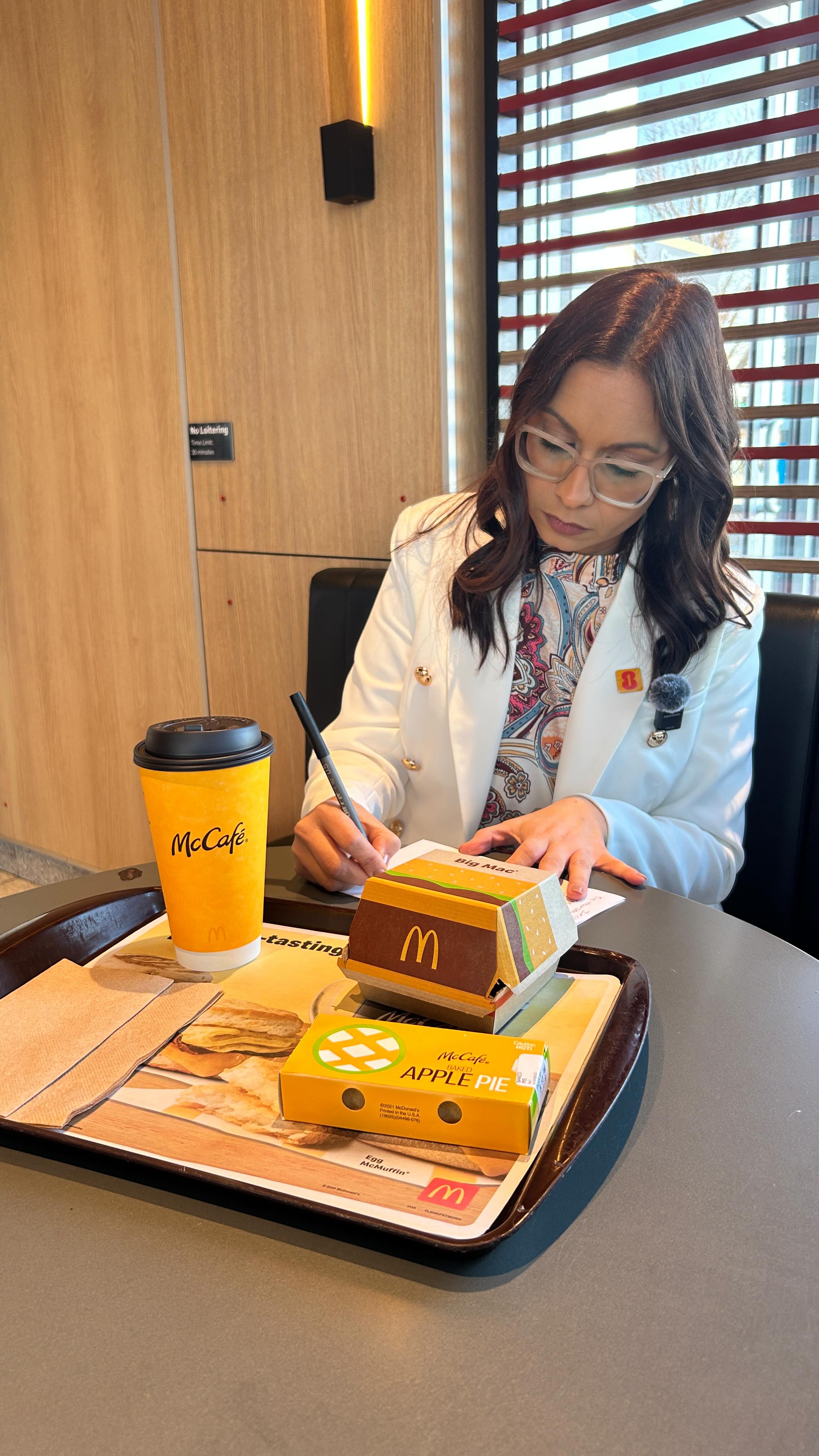 RUIZ MCDONALD’S | HECHO EN STL
Meet Yamilla Rodriguez 💛 From crew member to Director of Operations at @ruizmcdonalds —a Hispanic, family-run franchise with 38 locations across St. Louis and Illinois. She’s part of the 1 in 8 Americans who have worked at McDonald’s.
📸 View her full story in our bio!
💼 Join her team: Hiring event TODAY, 9am @ 1520 Market St
Photos by sandlot+co
#1in8 #stljobs #stlmade #HispanicOwned #StLouis