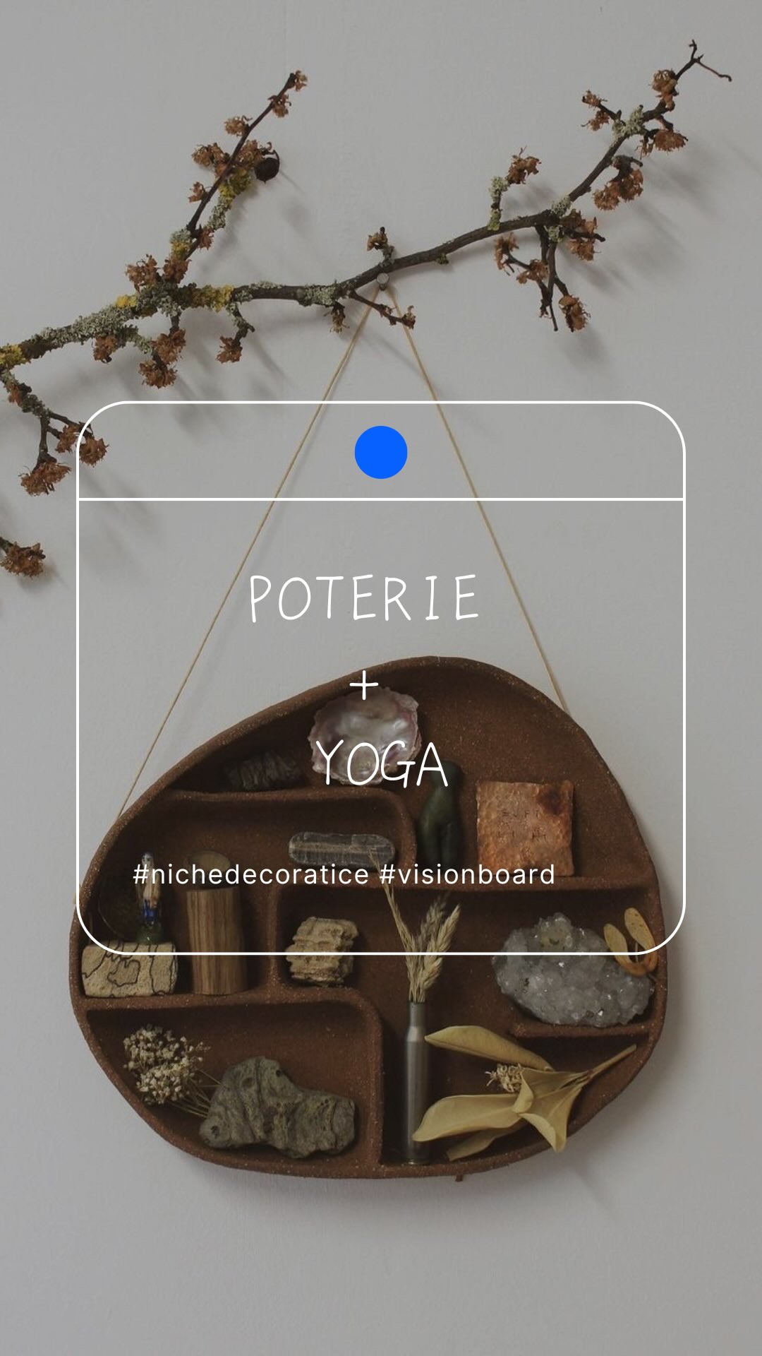 ✨ Atelier Poterie & Yoga – Vision Board de l’Âme ✨
Et si tu prenais un temps pour façonner ton année… avec tes mains et ton corps ?
Lors de cet atelier unique, nous te proposons une expérience douce et créative autour du vision board, mêlant poterie et yoga 🧘♀️🏺
🤍 Au programme :
• Création d’une niche décorative en céramique, façonnée à la main, pensée comme un écrin pour accueillir tes petits trésors glanés : coquillages, pierres, souvenirs, intentions…
• Une séance de yoga guidée, pour t’ancrer, respirer et visualiser ton année à venir sur le tapis, en laissant émerger tes envies, tes rêves et tes priorités
Un moment hors du temps pour ralentir, créer, ressentir et poser une intention claire pour la suite 🌿
📍 Maison Okini : 2 rue du vieux-pont à Pont-Scorff
📅 10/01/2026 : 14h-17h30
🎟️ Places limitées – inscription par lien
Atelier poterie : https://pay.sumup.com/b2c/QXP9AYIZ
Atelier yoga : contacter @beamwithjulie