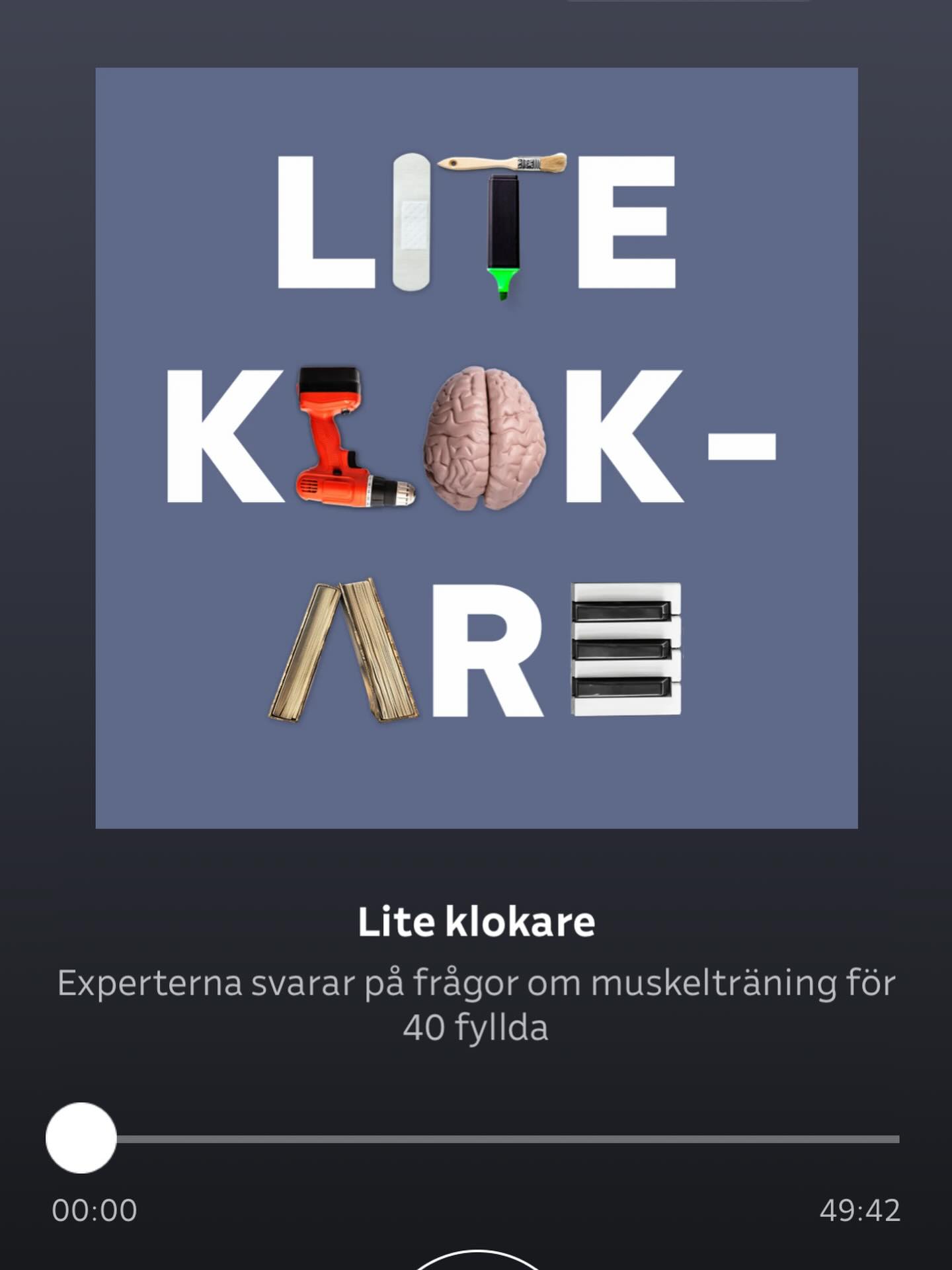 I onsdags fick jag äran att vara med i Yle Vegas radioprogram Lite Klokare🤩
Där diskuterar idrottsläkare Klaus Köhler och jag om träning efter 40-årsåldern. Vi pratar bland annat om:
- hur man kan tänka då man börjar träna.
- träningen i olika åldrar.
- kost och sömn.
Har ni egna funderingar kring ämnet så kan ni självklart höra av mig till mig så hjälper jag till😄
Länk till programmet hittas om du följer länken i min profil🤗
Lyssna gärna på programmet om du vill bli lite klokare😉
🎙️🎙️🎙️🎙️🎙️🎙️🎙️🎙️🎙️🎙️🎙️🎙️🎙️🎙️🎙️
Keskiviikkona sain kunnian olla mukana Yle Vegan radio-ohjelmassa Lite Klokare 🤩
Ohjelmassa liikuntalääkäri Klaus Köhler ja minä keskustelimme liikunnasta 40 ikävuoden jälkeen. Puhuimme muun muassa:
- miten liikunnan aloittamista kannattaa lähestyä
- liikunnasta eri ikävaiheissa
- ravinnosta ja unesta
Jos teillä on omia pohdintoja aiheeseen liittyen, voitte tietenkin olla yhteydessä minuun, niin autan mielelläni 😄
Linkki ohjelmaan löytyy, jos seuraat profiilissani olevaa linkkiä 🤗
Kuuntele ohjelma, jos haluat tulla hieman viisaammaksi (ja harjoitella sinun ruotsia) 😉