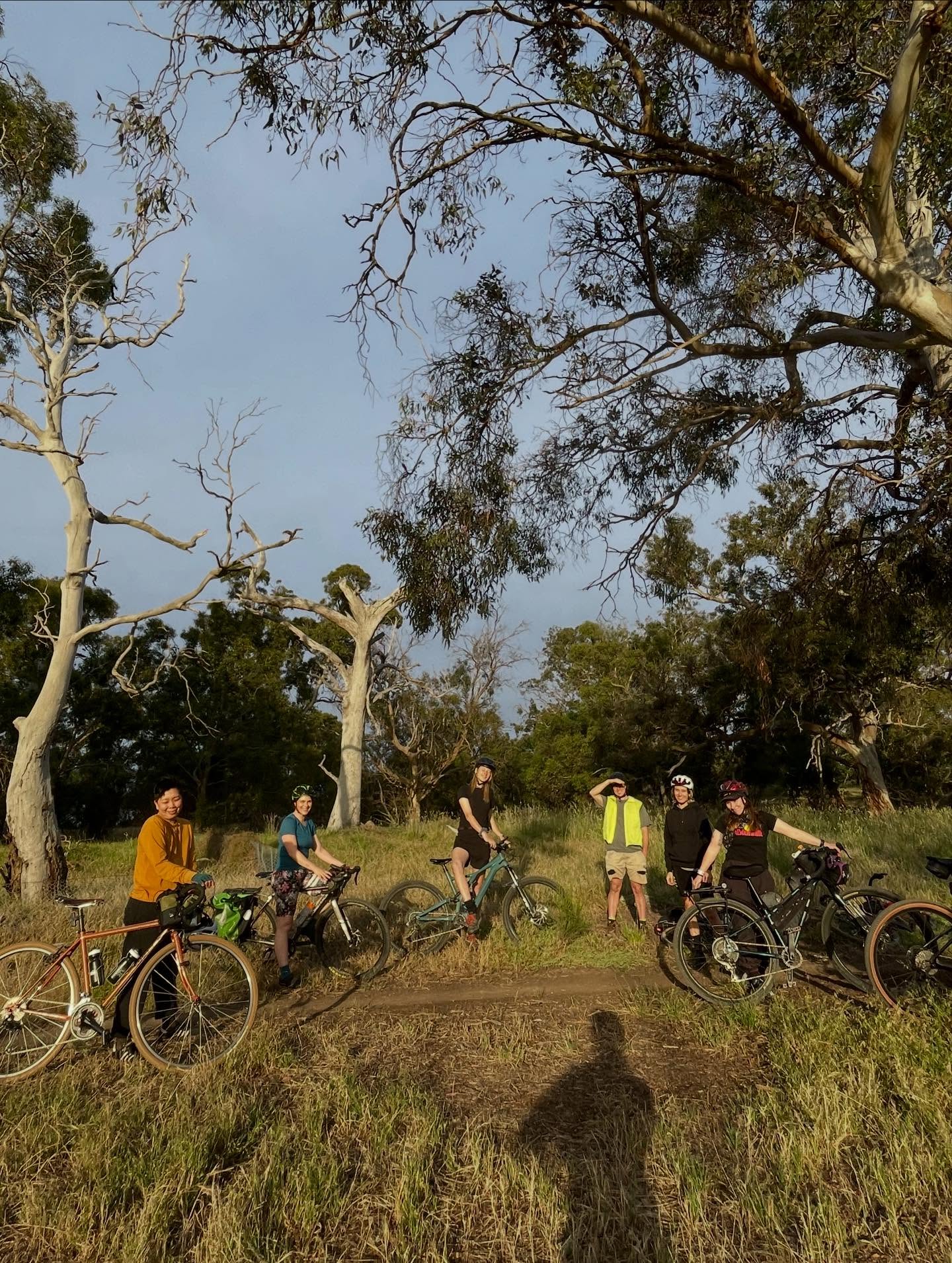 We’re baaackk! Following on from the grand success of our Tour de Infrastructure on the weekend, we’re back on our regular schedule of Yarra Trails rides from this week. Every Wednesday, meeting Darling Gardens Rotunda at 6:15 for 6:30 roll out. Bring lights and a lock for if we go for dinner after. All skill levels welcome, NO DROP! See you tomorrow! Yay! 🎉