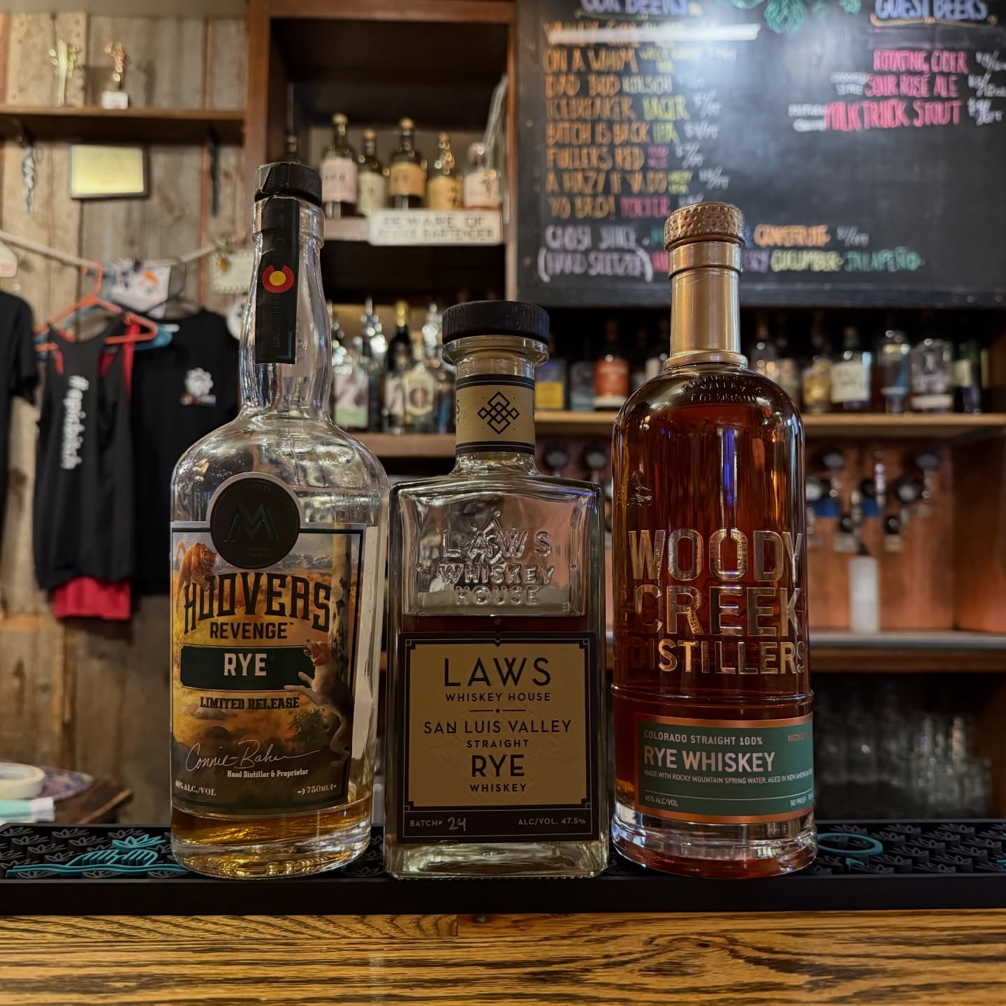 Our $5 pours tonight for Whiskey Thursday came in about Rye time.
#woodycreekdistillers #lawsdistillery #marbledistilling #carbondalebeerworks #coloradowhiskey