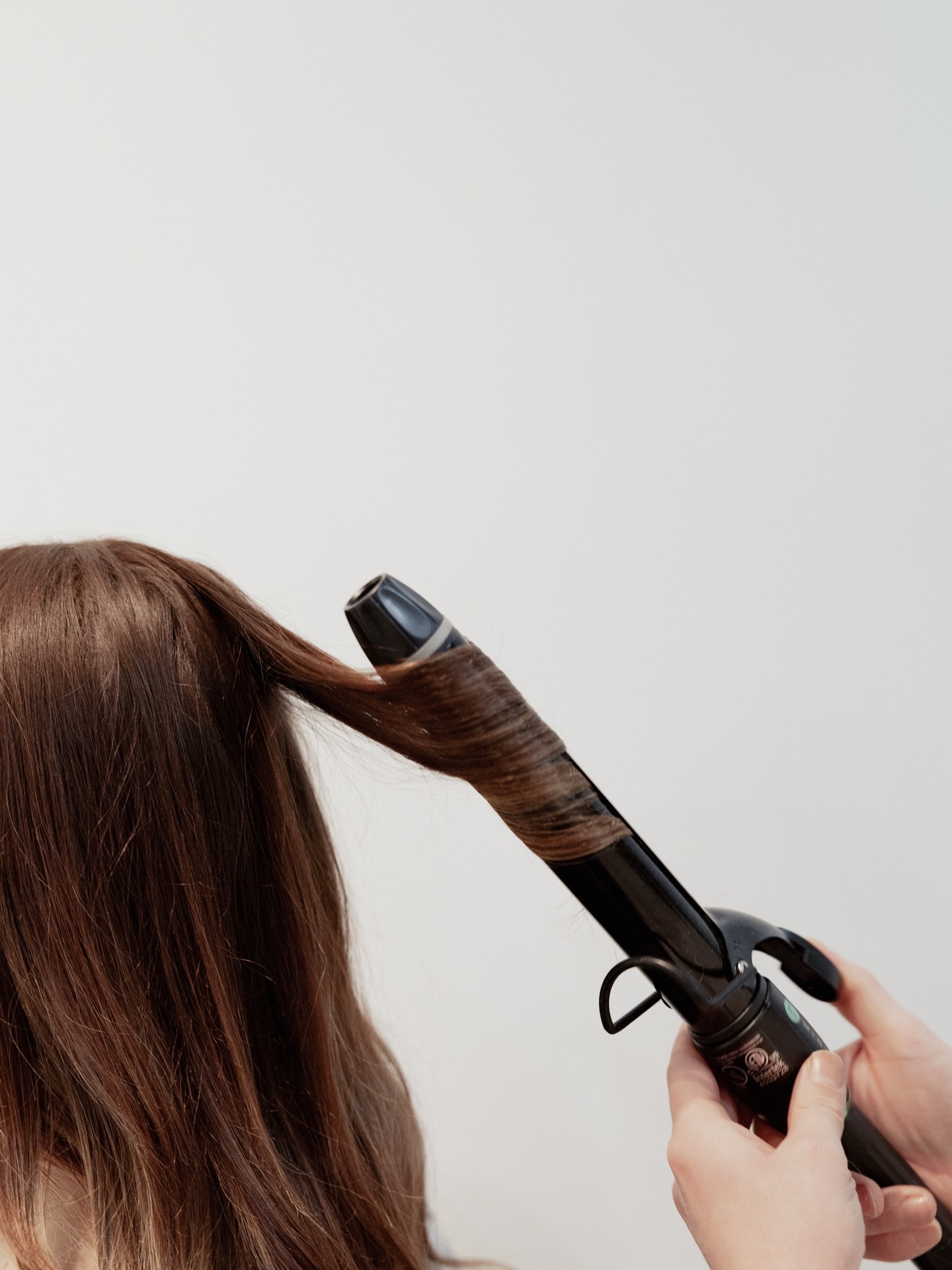 Did you know you can book with us for a styling service? Booking a shampoo and style includes a hair wash with professional product, a blow dry and a style (curl, blowout or smooth & straight). Book in at https://www.adarahair.com/book-online or call (780)437-9191 for your next event!