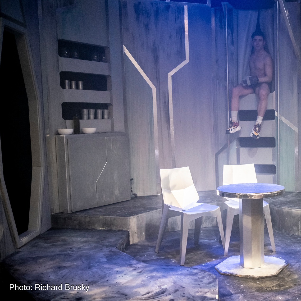 This #throwbackthursday we're going to the far end of the alphabet (and the solar system) with X, another Public Fit production!
Sci-fi is not a genre I see very often in stage productions, and this surrealist plot implosion set on a spaceship in a not-so-far-flung future was a delight to design for @jake.staley. It was also a crazy challenge to create three distinct 'stages' in a long and narrow runway between the audience that captured the claustrophobia of a lifetime trapped in a timelessly drifting tin can. Despite the dire circumstances, it was a rather beautiful show!
#magpiedesign #scenicdesign #immersivedesign #experientialart #spatialstorytelling #fabricationart #productiondesign #installationart #setdesign #artistsofinstagram #lasvegasart #theatredesign #designbuild