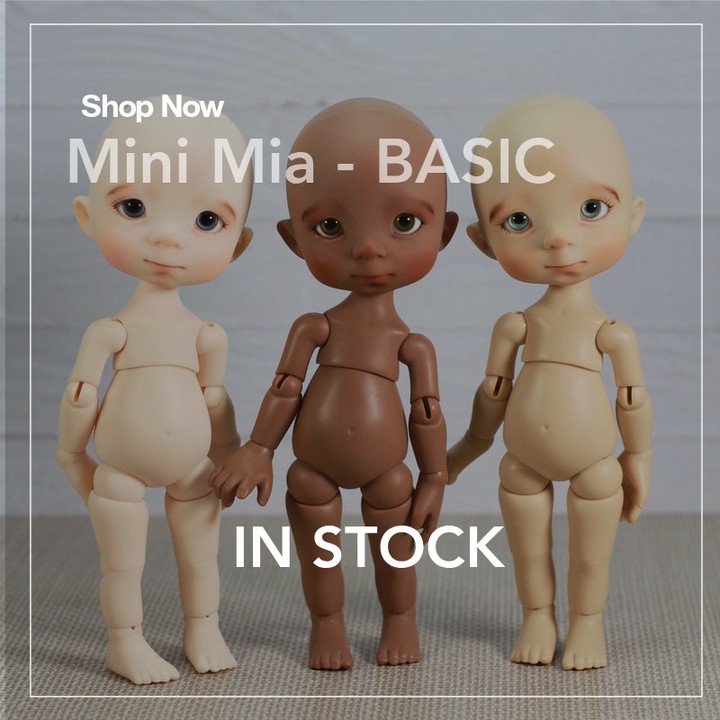 3 basic Mini Mia in stock and available right now! Check the website, link in bio #lindamacariodolls