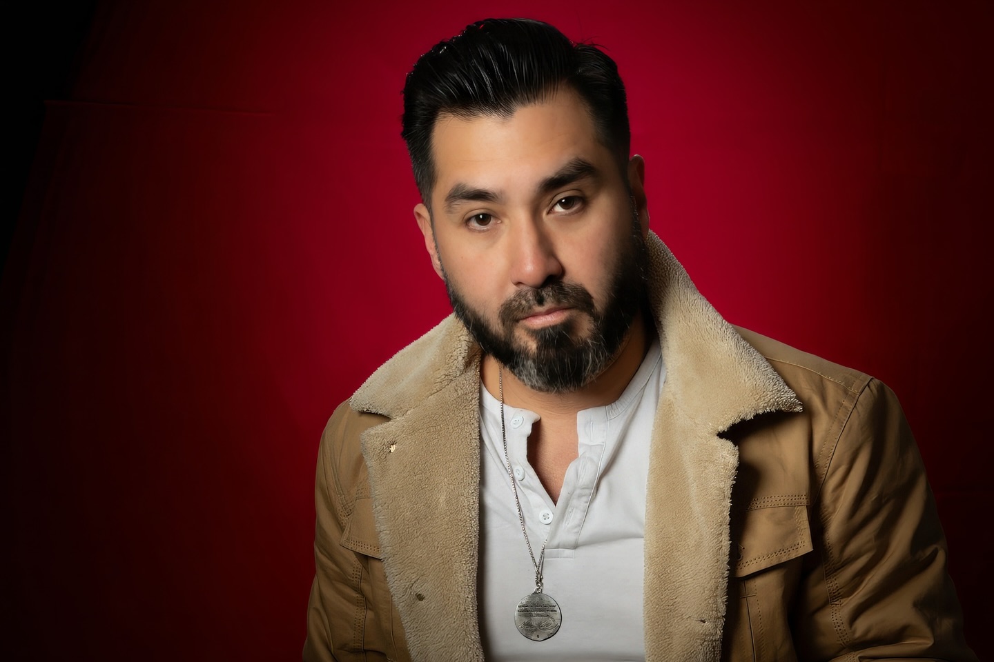 Who needs friends? Cool people take pictures of themselves!
#photographer #studioportraiture #selfportrait #westchestercounty #fairfieldcounty