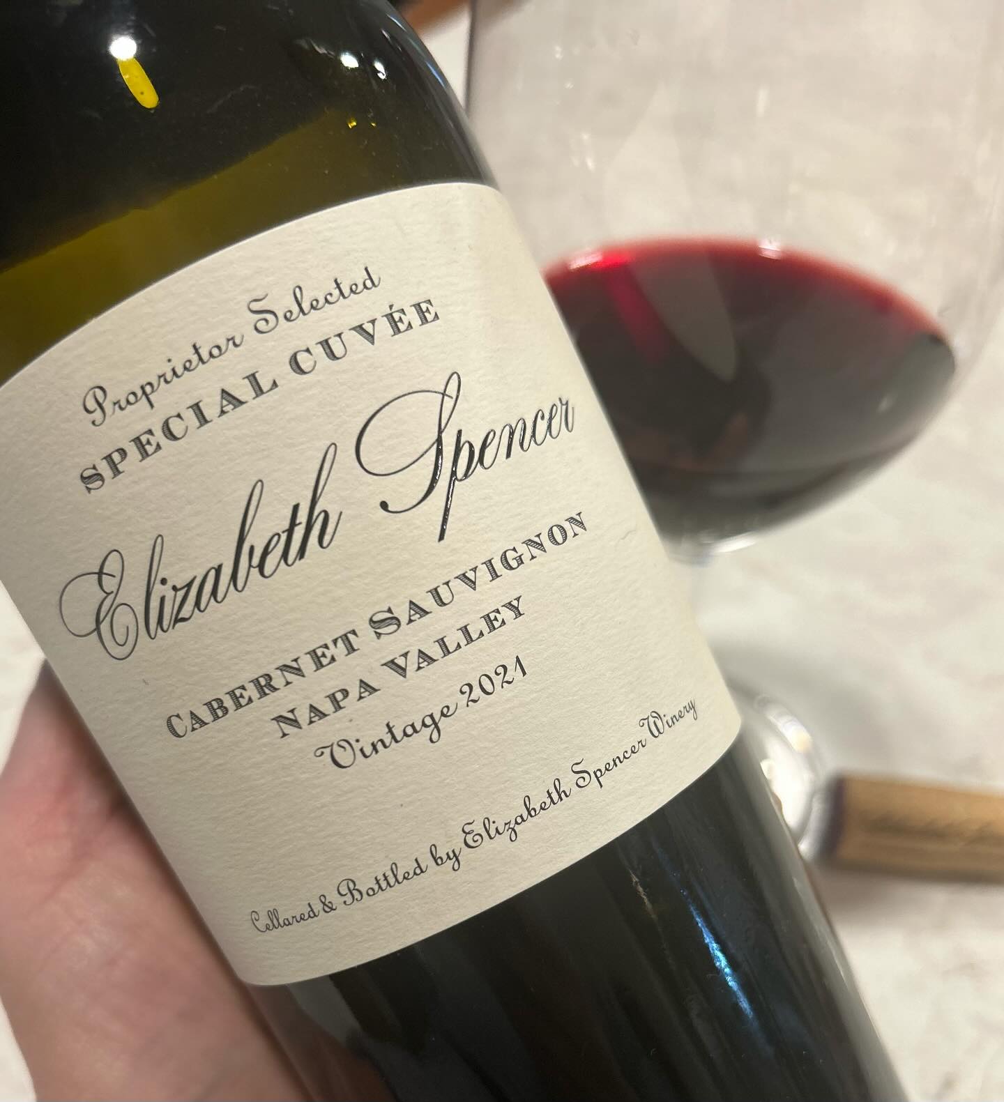 Elizabeth Spencer Special Cuvée Cabernet Sauvignon is a bold, elegant American red wine from Napa Valley, known for its balance of ripe dark fruit (plum, blackberry, cherry). Grown predominantly in the valley floor in the warmer micro climates. 🍇🍇🍷#elizabethspencerwinery
