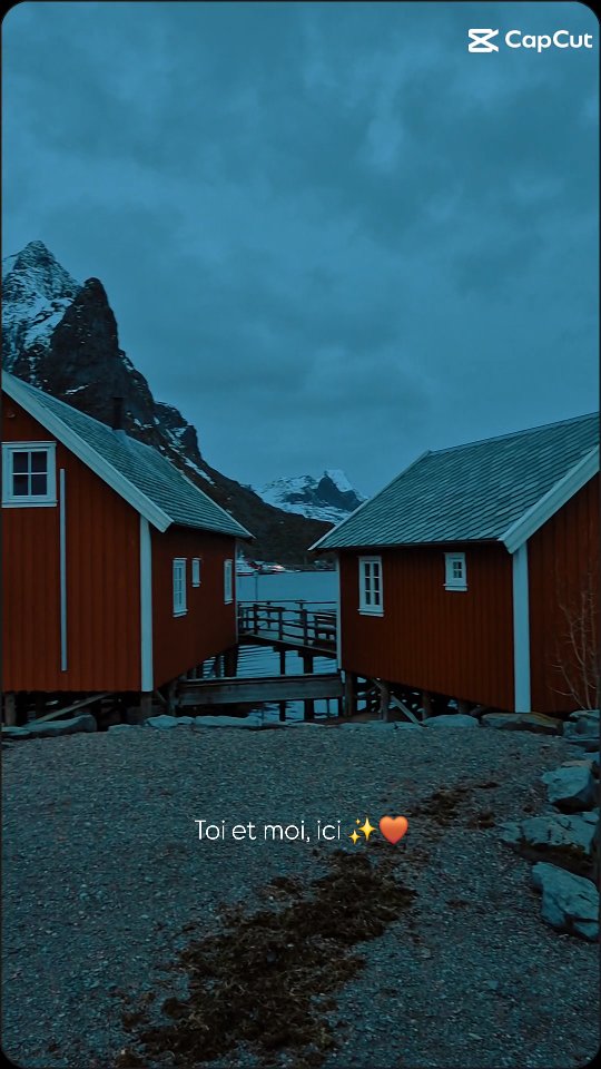 Une destination et la bonne personne avec qui la découvrir, c'est parfois tout ce dont on a besoin 🥰
Les Lofoten en 2026, c'est peut-être le projet qui vous fera vibrer cette année !
✨️Concours actuellement sur ma page: Tentez de gagner 200€ sur mes honoraires de création de voyage. Participez avant le 17 janvier !
🫶BIENVENUE ici, je suis Océane, organisatrice de voyage sur mesure dans les Pays Nordiques.
#Travelplanner #Lofoten #norvège #slowtravel