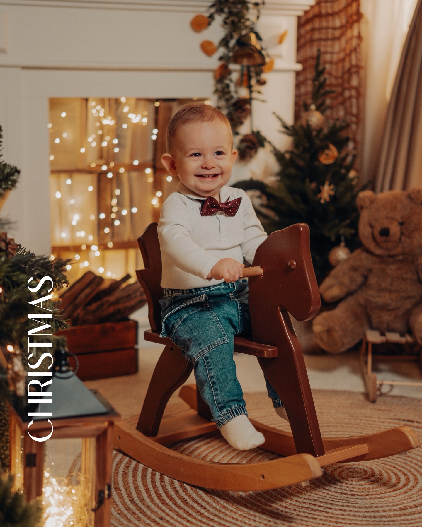 Karácsonyi fotózás
#christmas #christmastree #merrychristmas #christmasdecor #xmas christmastime love winter christmasmiracle cooking christmasgifts santa holidays holiday christmasdecorations gift christmasiscoming december family smallbusiness navidad art santaclaus instagood gifts giftideas noel photography christmaslights christmasphotoshoot