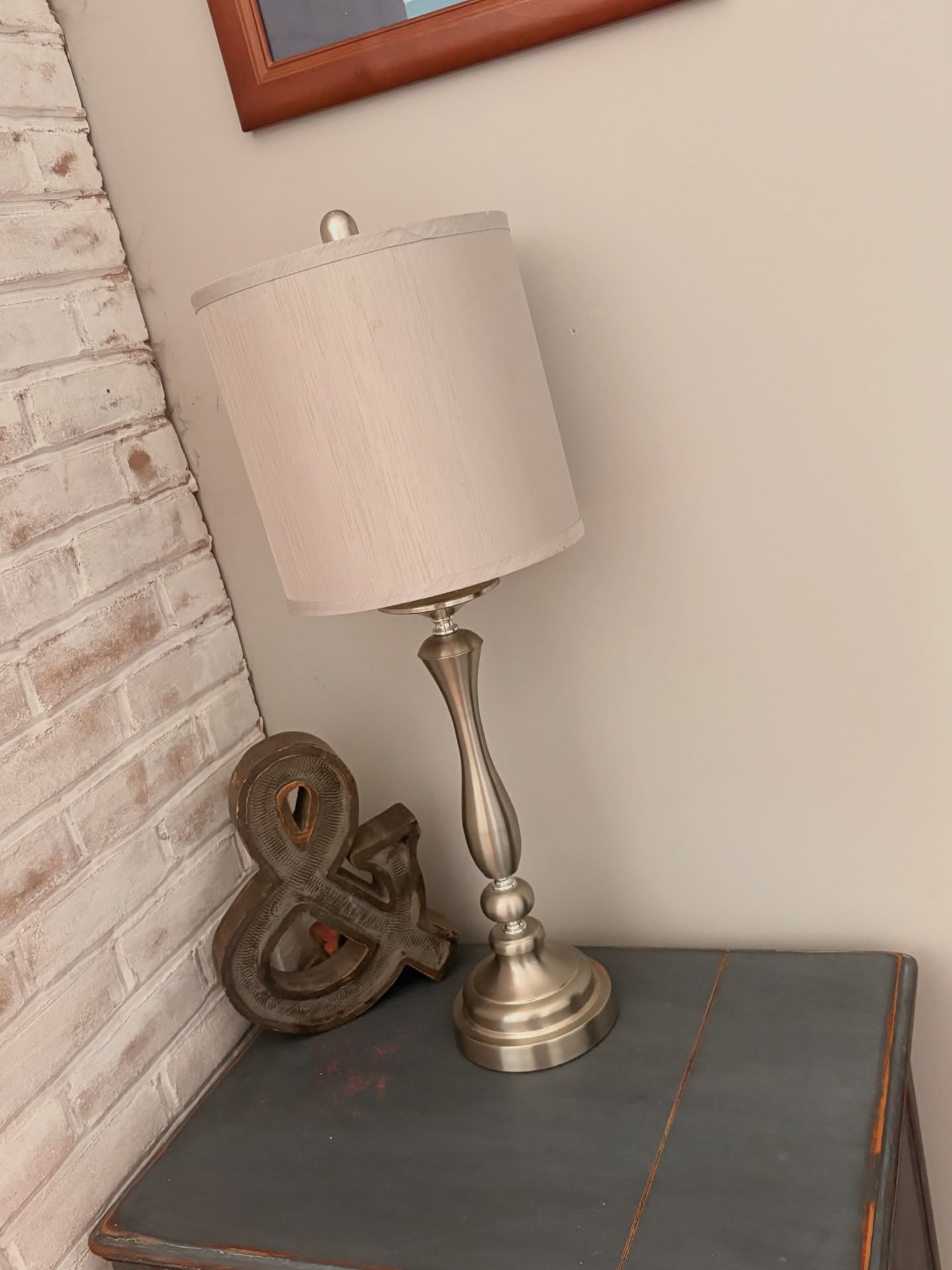 Same lamp. New soul.
#SoulofCloth
#AfricanPrintFabric
#QuiltingPrecuts
#Ankara
#FabricFeedsMySoul