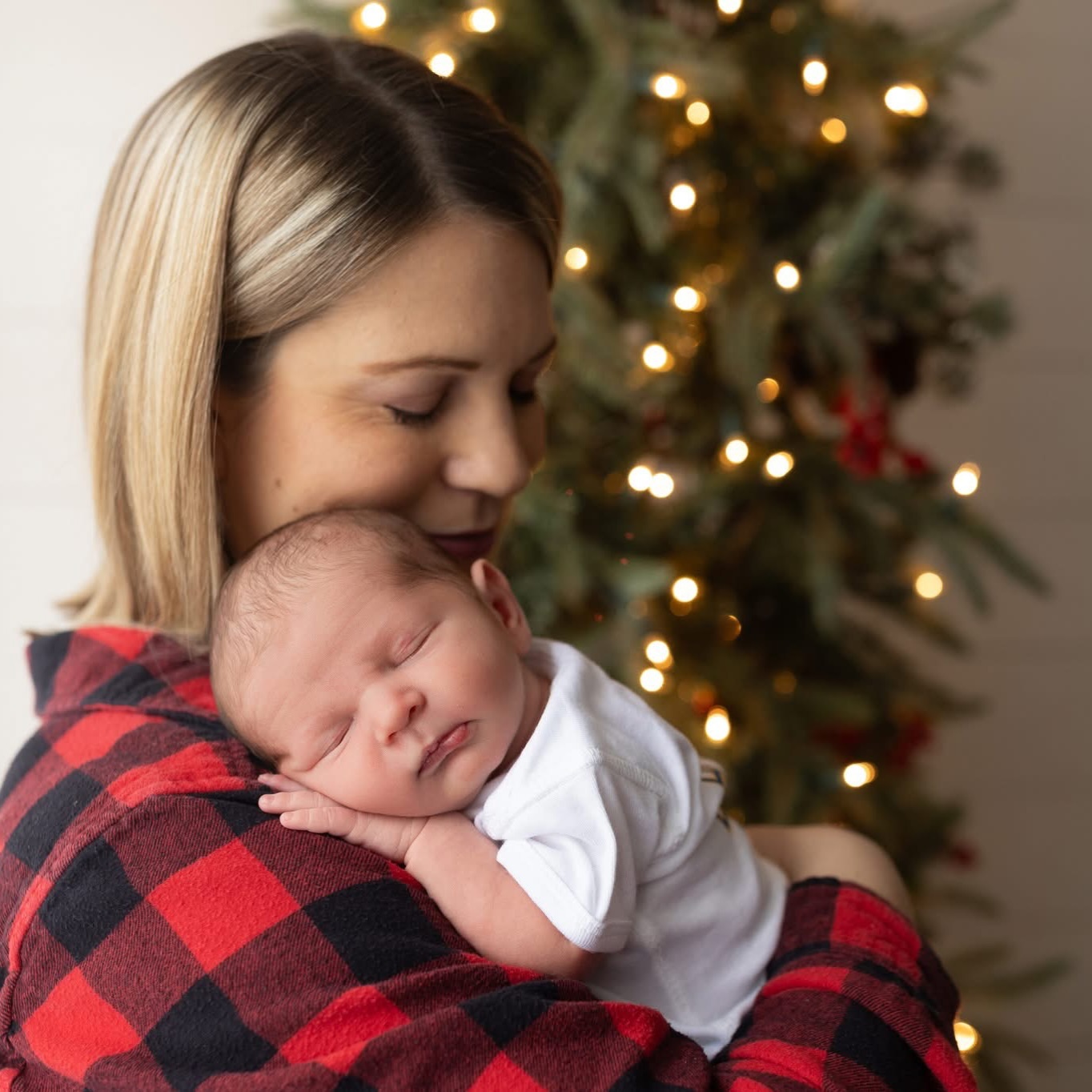 Cooper came home from the hospital on Christmas morning. What a perfect gift!