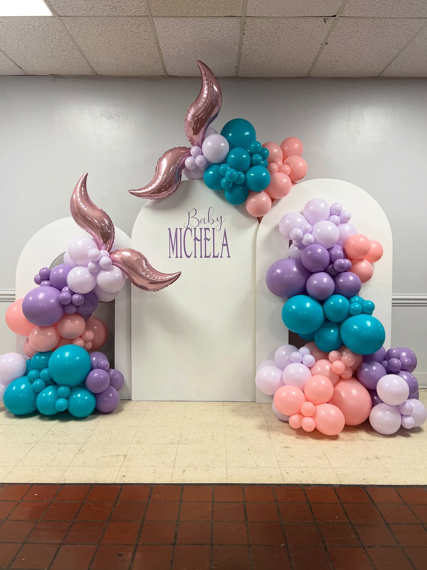 Two mermaid tails are better than one!! 😋🧜🏾♀️
Welcoming baby Michela with some mermaid magic!
Book our Wooden Arch Wall package for your next celebration!! Inquire via our website, setupbysid.com or click the link in our bio 🫶🏾
#rvaballoons #rvaballoonclass #balloonclass #mermaidbirthday #mermaidballoons