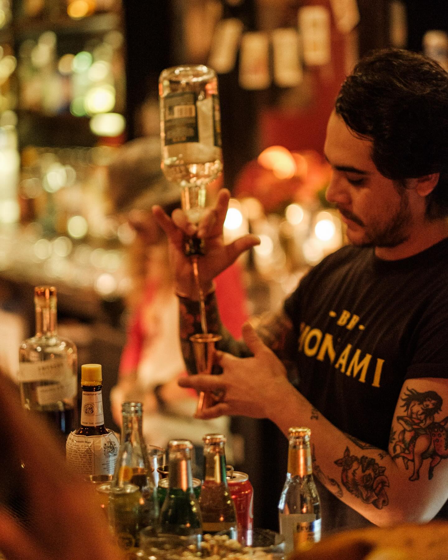 Carlos Ruiz brings over a decade of experience to BMA, blending deep industry knowledge with an intuitive sense of creativity and an unwavering commitment to hospitality. Thoughtful, inventive, and impeccably executed, his approach turns every cocktail into an experience rather than just a drink. Join us tonight, take a seat at the bar, and let Carlos craft something memorable for you. ✨
#bma #barmonami #monamimoments #barmonamisa