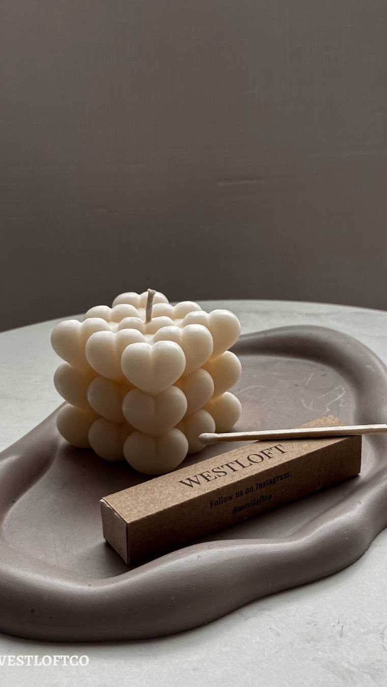 Valentine’s Day is coming 💕
Make it unforgettable with this candle.
Available now — link in bio.