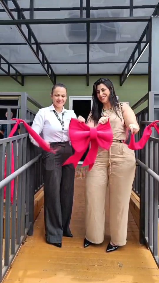 Na última terça-feira (13/01/2026), celebramos a inauguração da nova filial da rede de cafeterias e lanchonetes da InAlimentação (@_inalimentacao), agora presente no espaço da Santa Casa de Misericórdia de Tietê.
A chegada da InCoffee traz novos ares ao nosso ambiente, oferecendo mais conforto, praticidade e opções para colaboradores, pacientes, acompanhantes, visitantes e toda a população. ☕🍞
Desejamos boas-vindas à equipe InAlimentação e convidamos todos a conhecer esse novo espaço!
🎥 Registros da inauguração
📸 Equipe de Marketing InAlimentação
📸 Equipe de Marketing Santa Casa de Misericórdia de Tietê
#SantaCasaDeTietê #InCoffee #InAlimentação #ParceriasQueCuidam #Novidades #Acolhimento