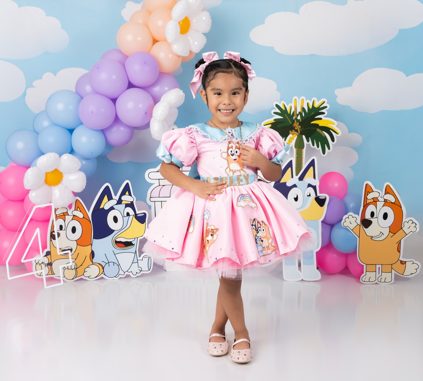 Cake Samsh Photo Session in Orlando, FL ! 🎂
#gorgeouspicturephotographygorgeouspicturephotography #orlandophotography #orlandophotostudio
https://www.gorgeouspicture.com/cake-smash-photo-session