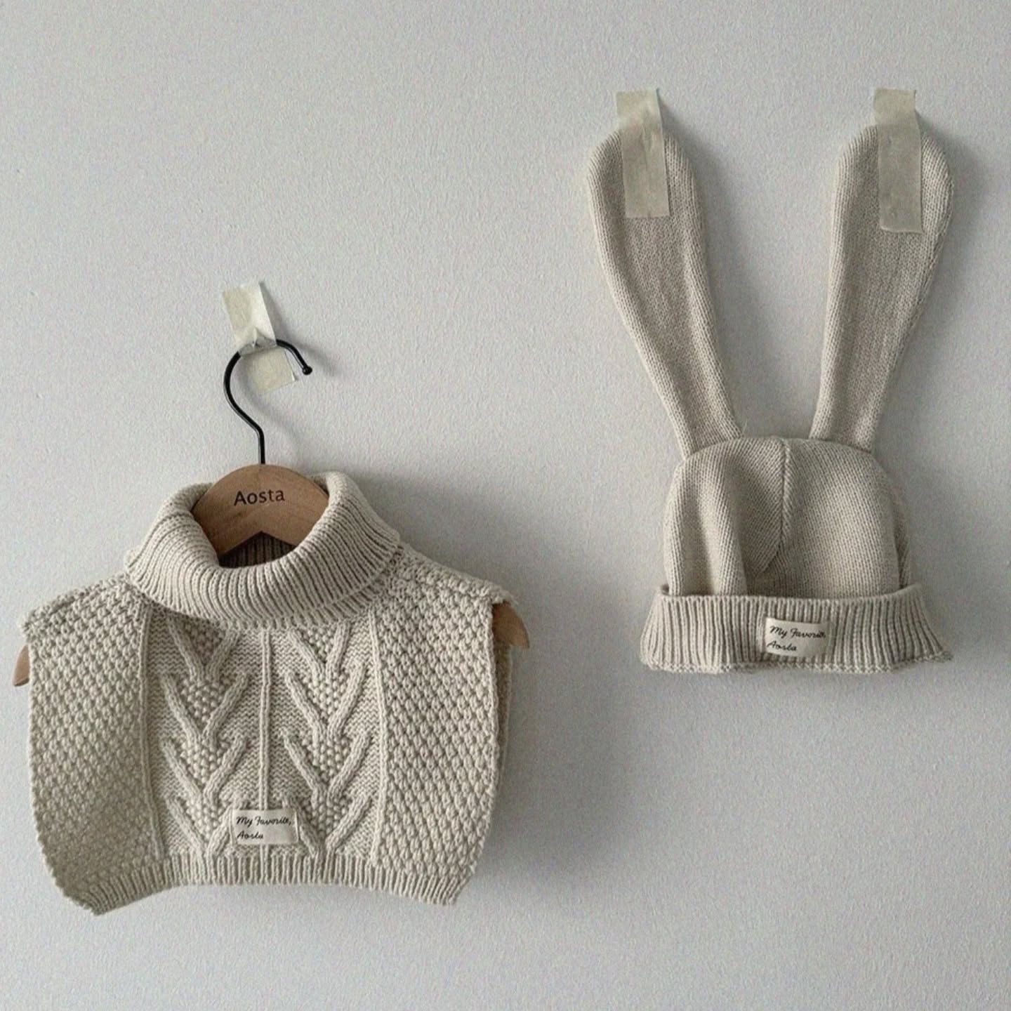 Choose your favorite rabbit bonnet