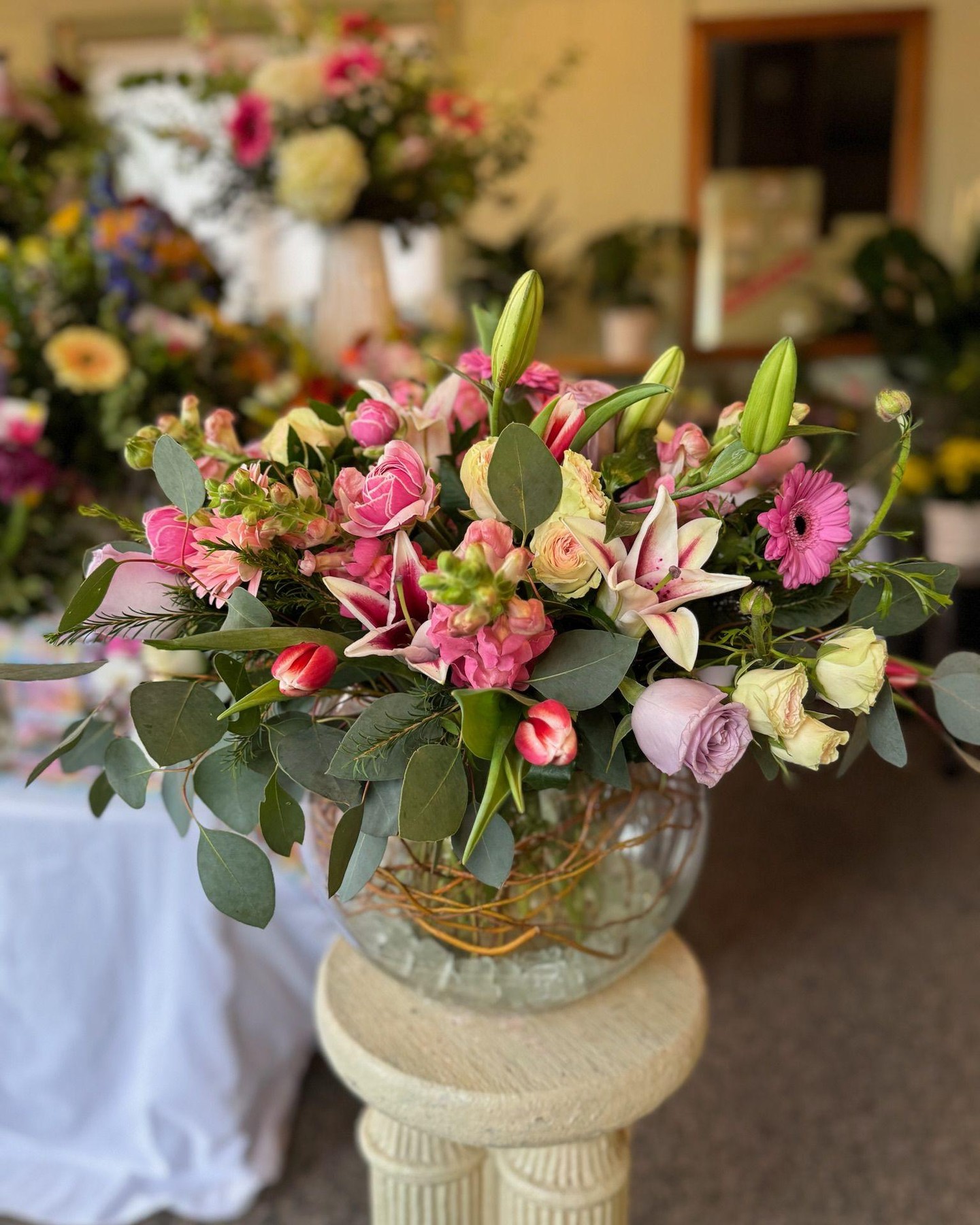 Today's custom bowl arrangement is a swirl of lilies, roses, tulips, and fresh greens—handcrafted to brighten any winter day! Every piece we make is one-of-a-kind, just like our community.
Need something unique for your table or a special someone? Stop in or call us to create your own floral moment! 🌸✨
(231) 946-1742
#customflowers #localflorist #downtowntraversecity #freshblooms